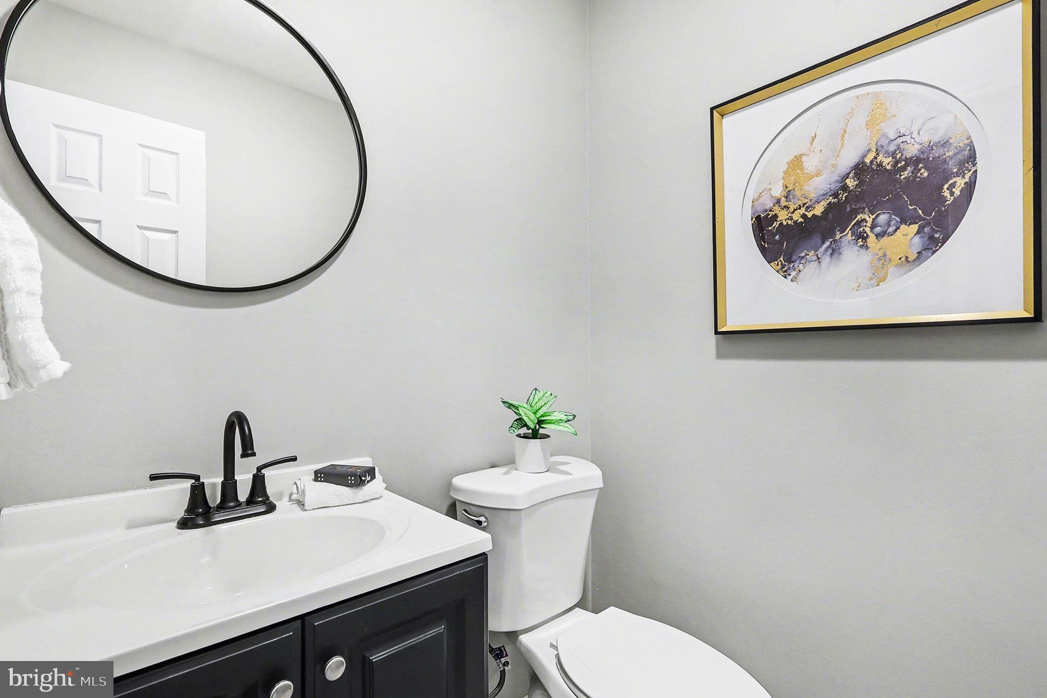 ASHBURN VILLAGE - Residential