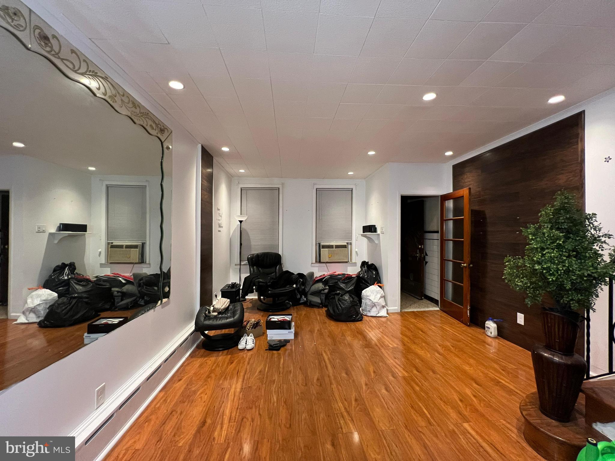 NEWBOLD - Residential