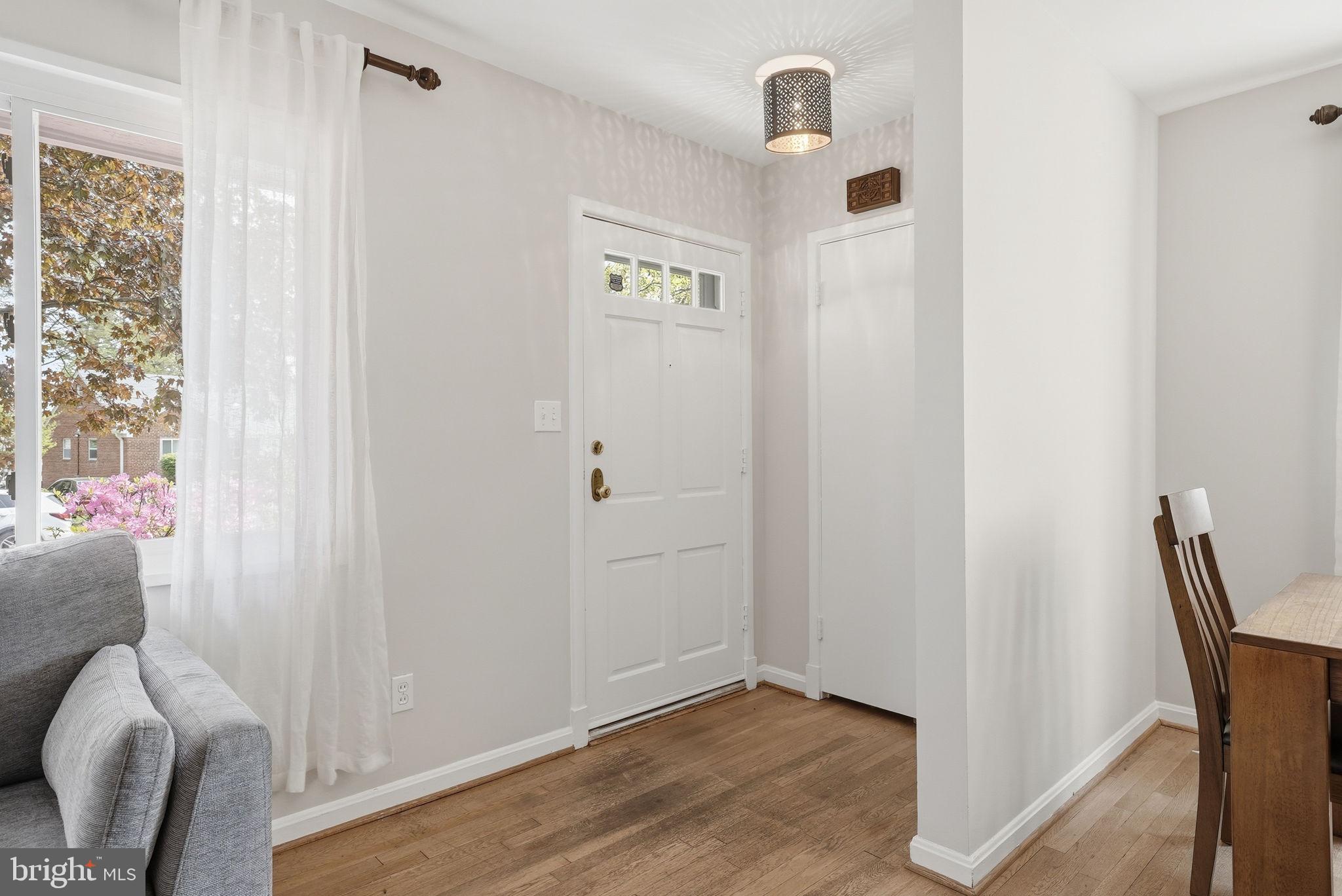 BERKSHIRE OAKWOOD - Residential