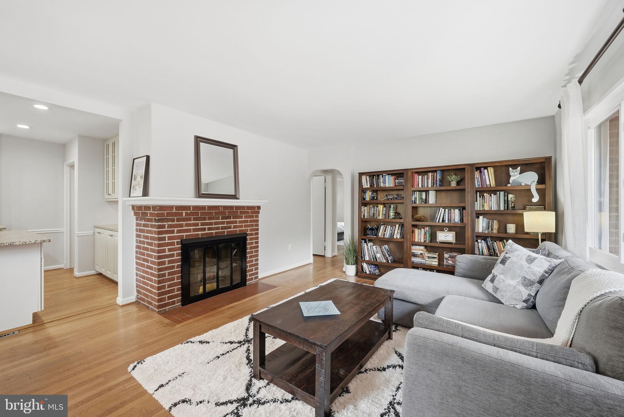 BERKSHIRE OAKWOOD - Residential