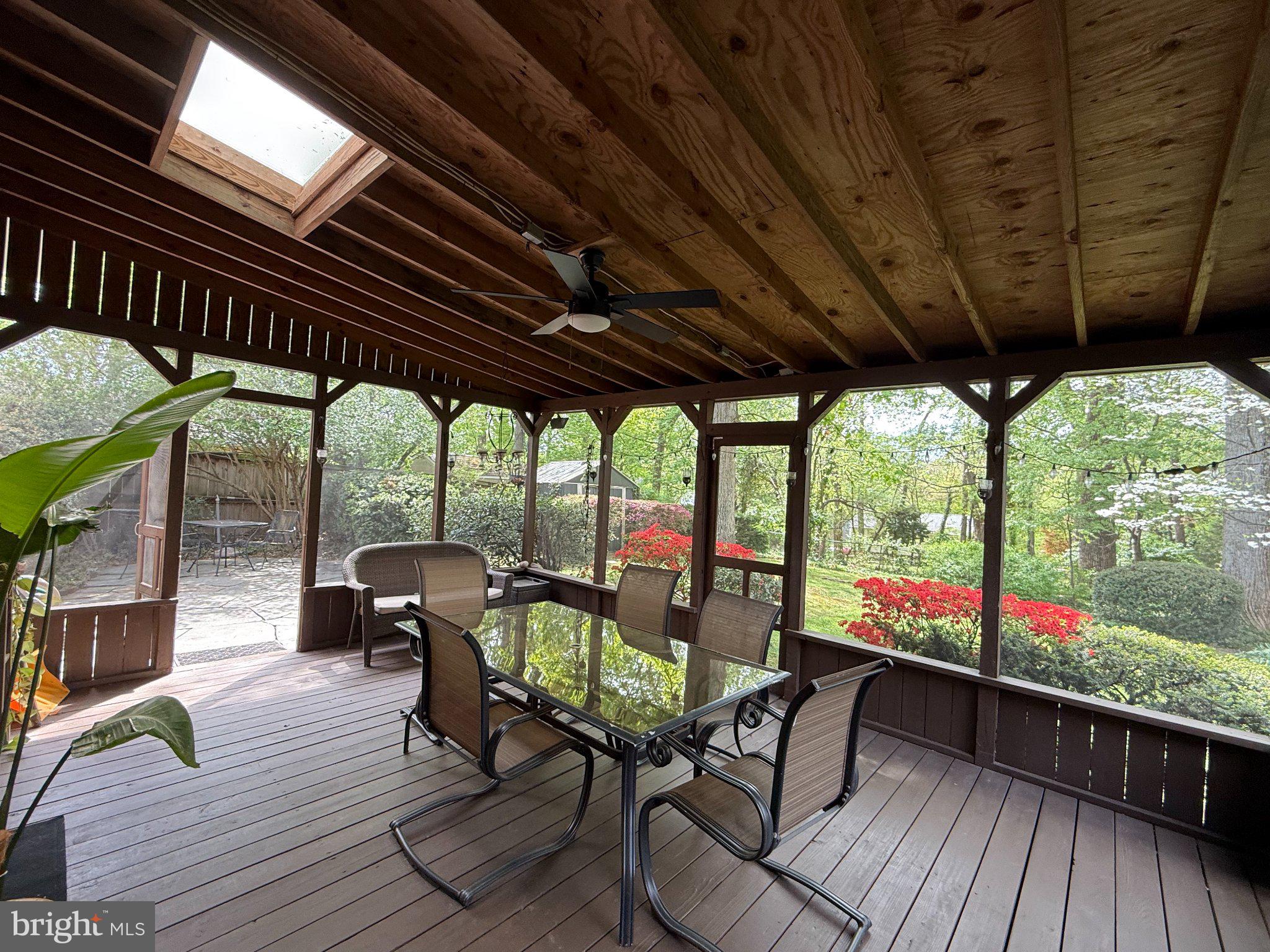 2728 YUCATAN STREET N