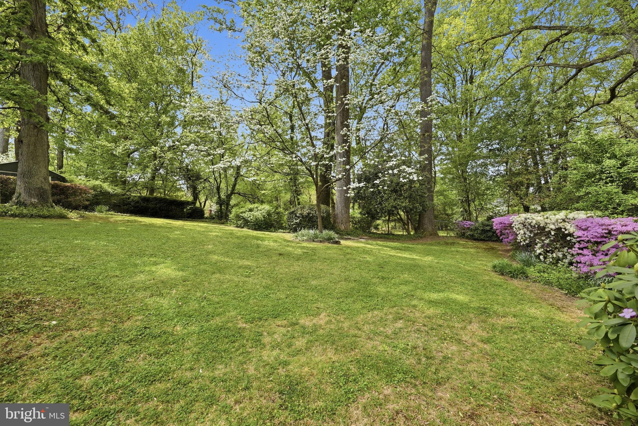 BERKSHIRE OAKWOOD - Residential