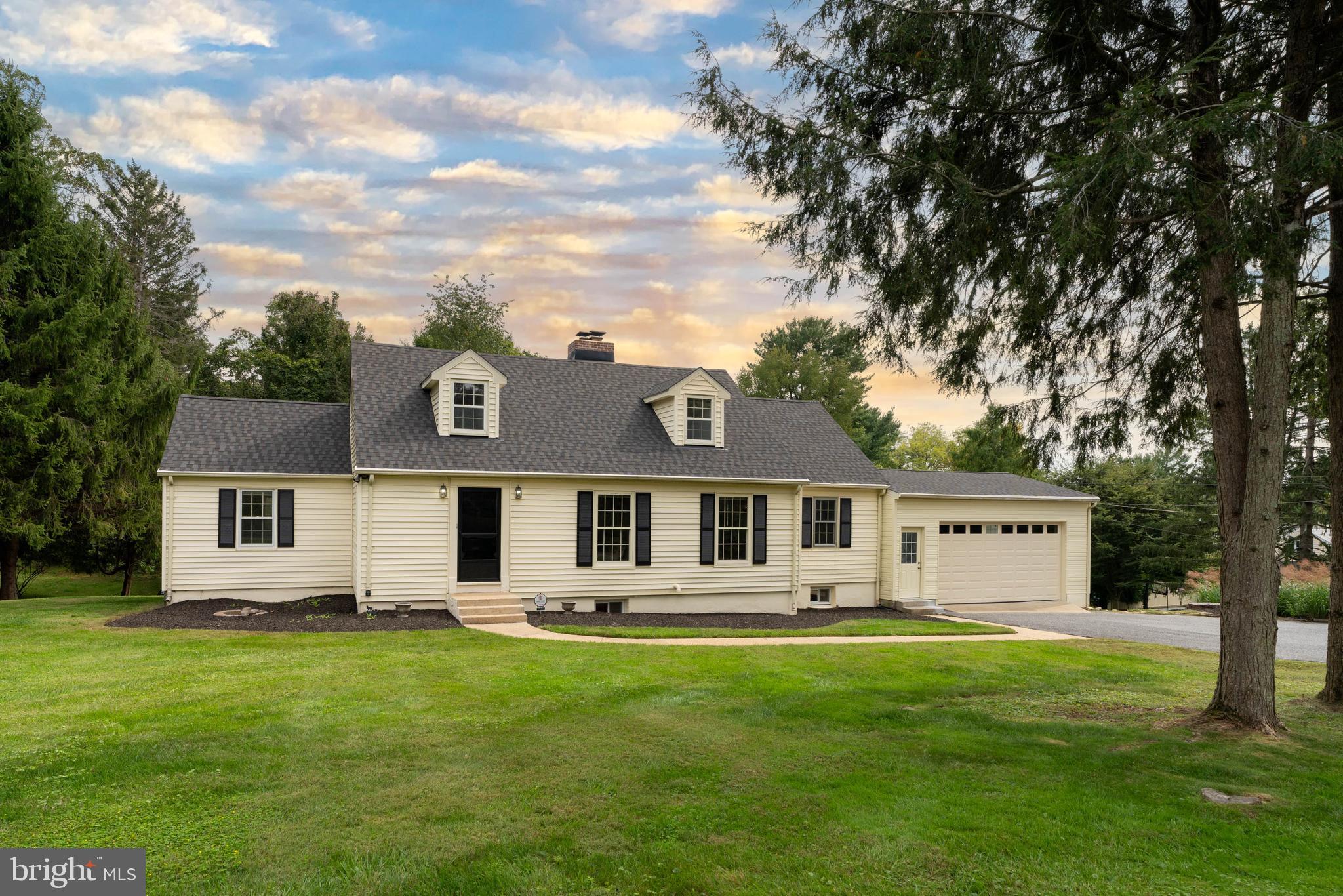 RUXTON - Residential