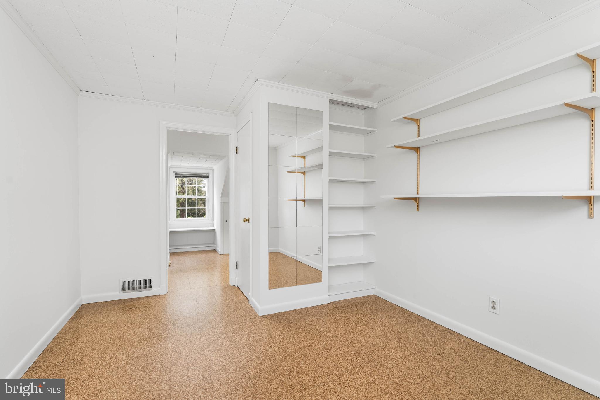 RUXTON - Residential