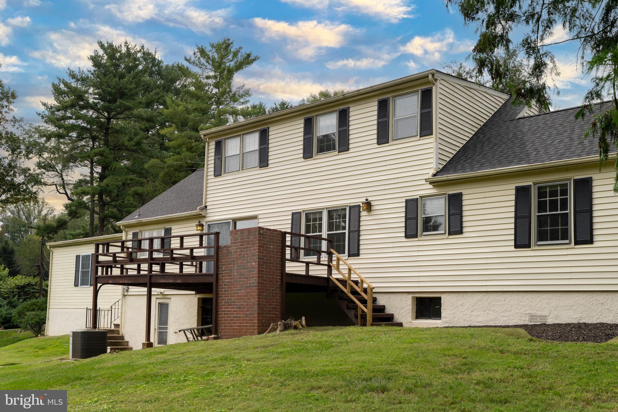 RUXTON - Residential