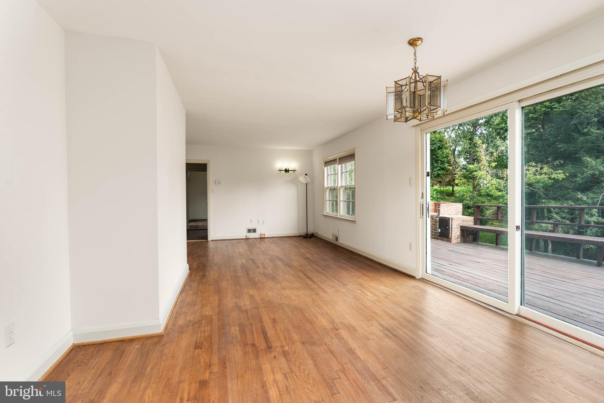 RUXTON - Residential