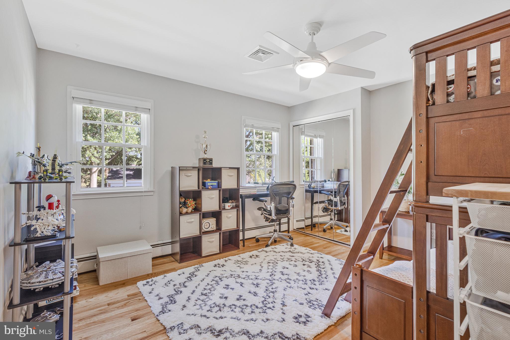 MC LEAN HAMLET - Residential