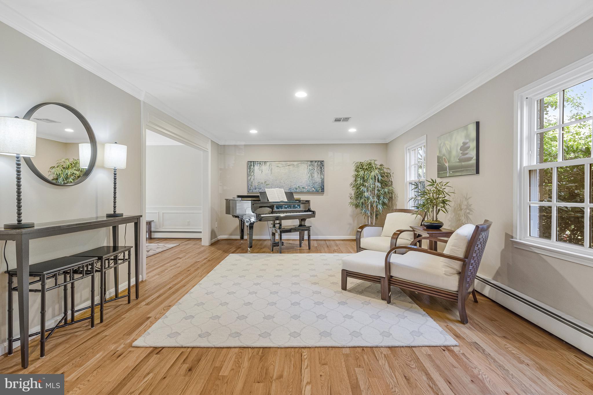 MC LEAN HAMLET - Residential