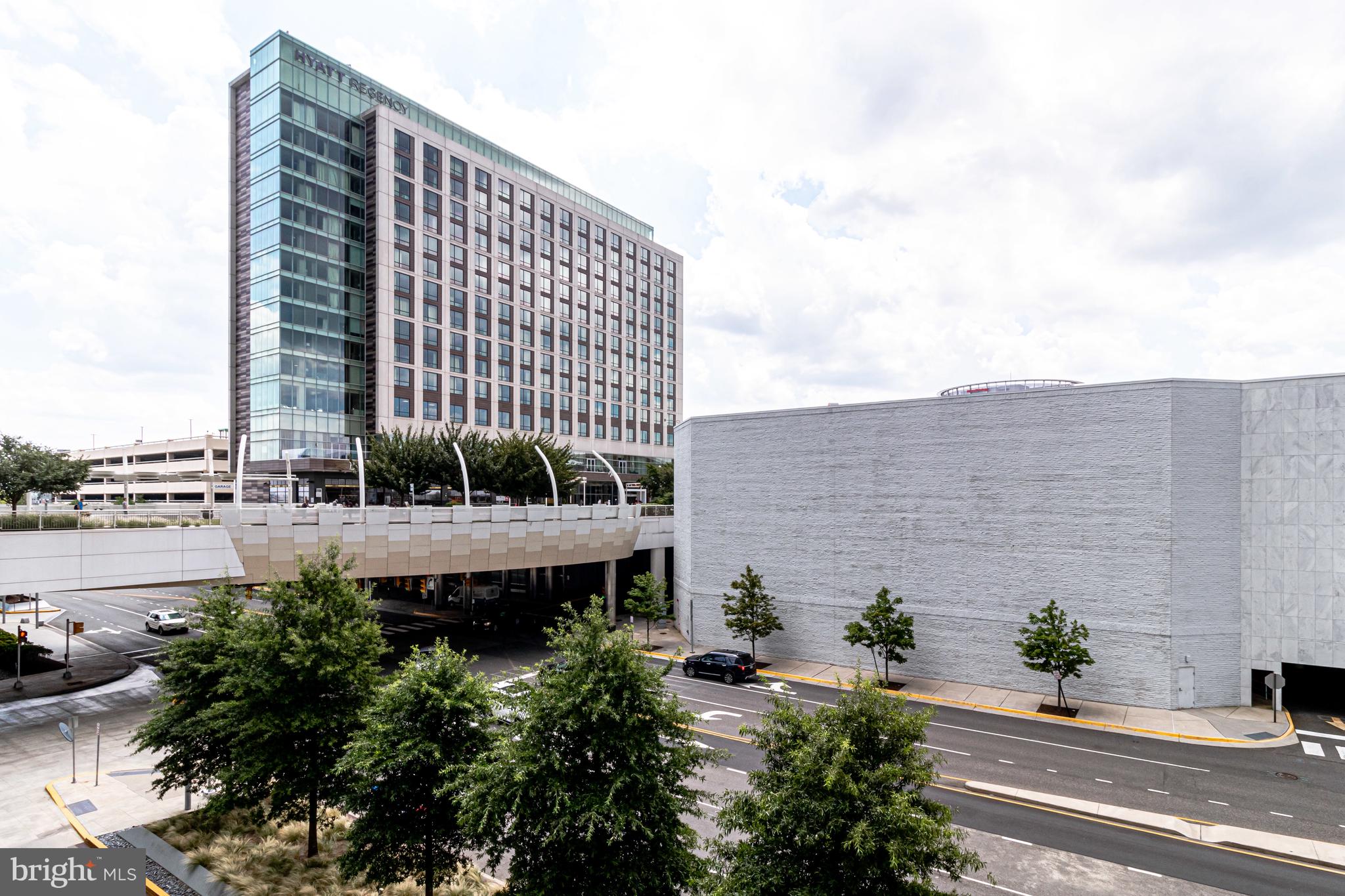 MC LEAN HAMLET - Residential