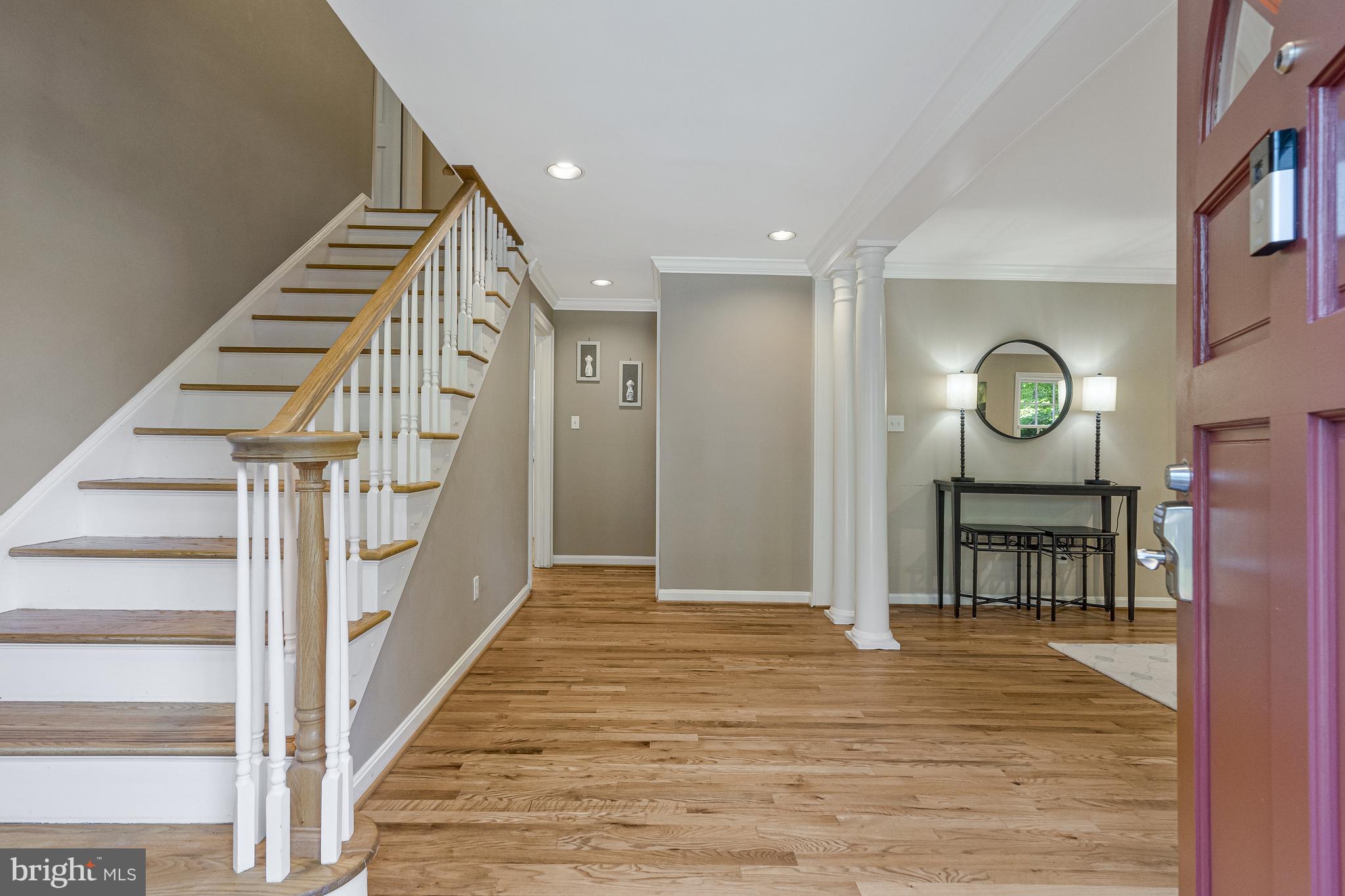 MC LEAN HAMLET - Residential