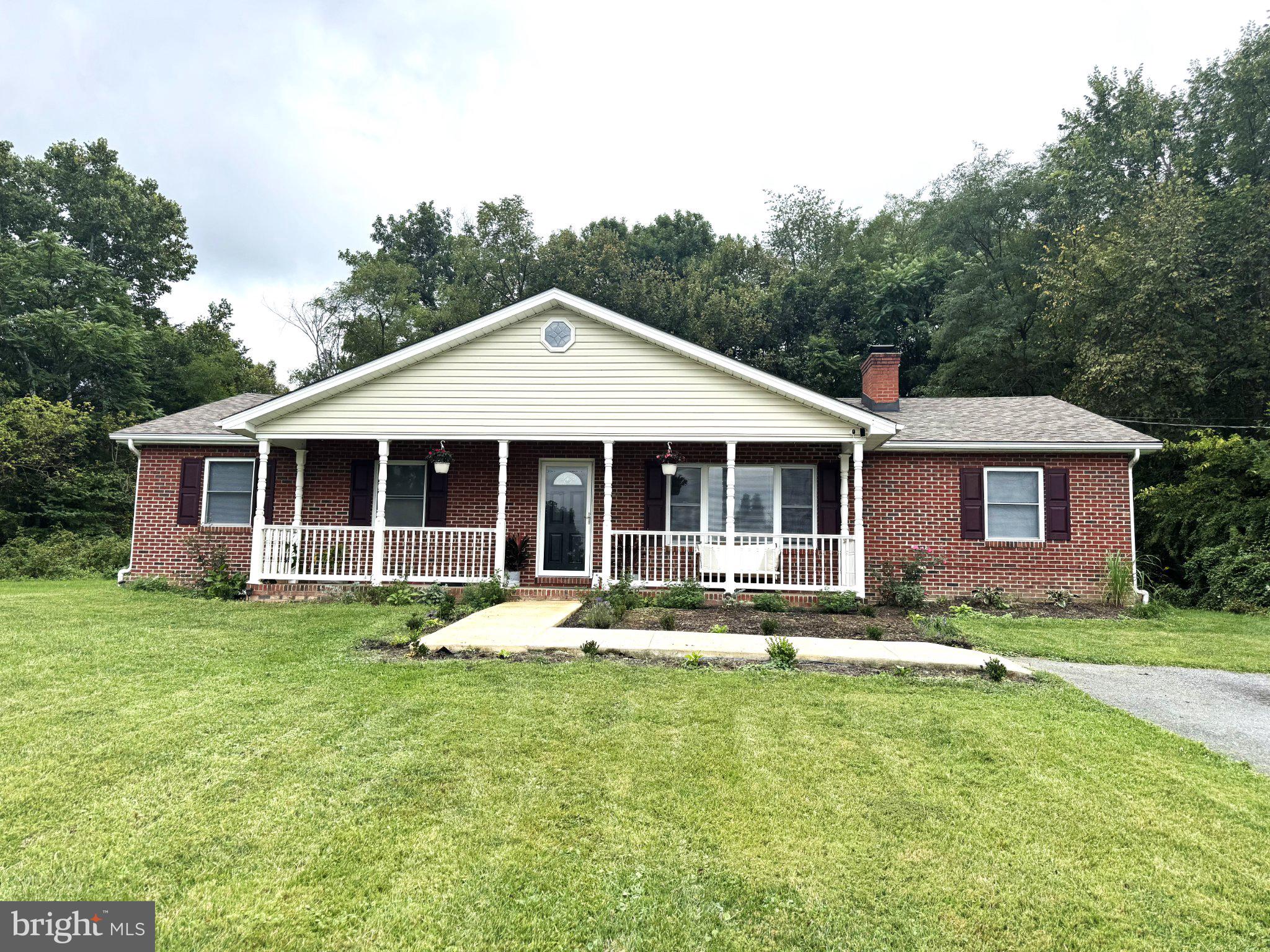 6075 STRASBURG ROAD