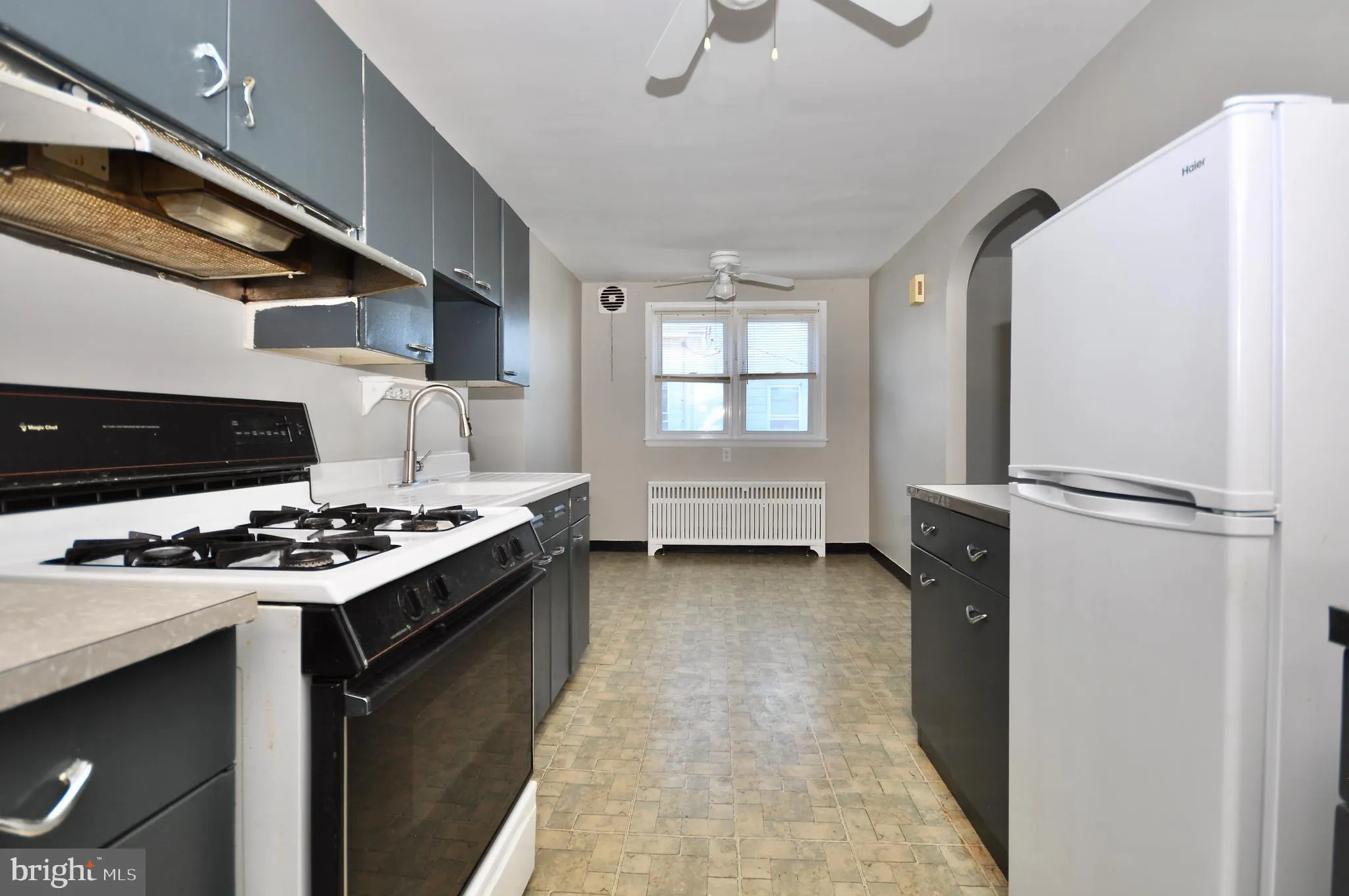 Philadelphia, Pennsylvania 19111, United States, 2 Bedrooms Bedrooms, ,1 BathroomBathrooms,Residential,Active,227220