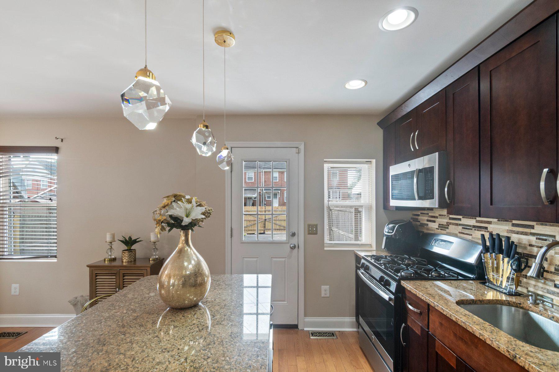 NEW NORTHWOOD - Residential