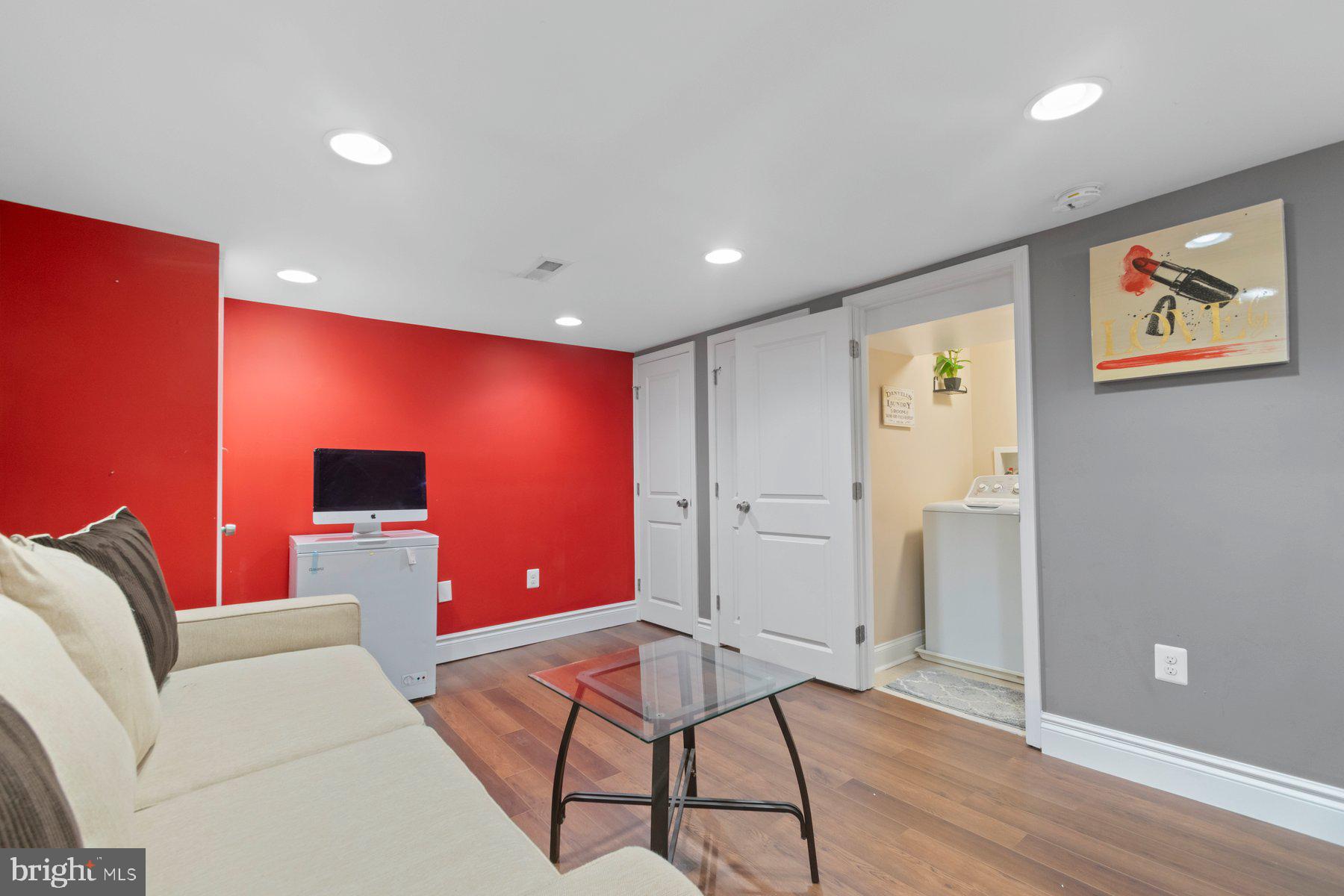 NEW NORTHWOOD - Residential