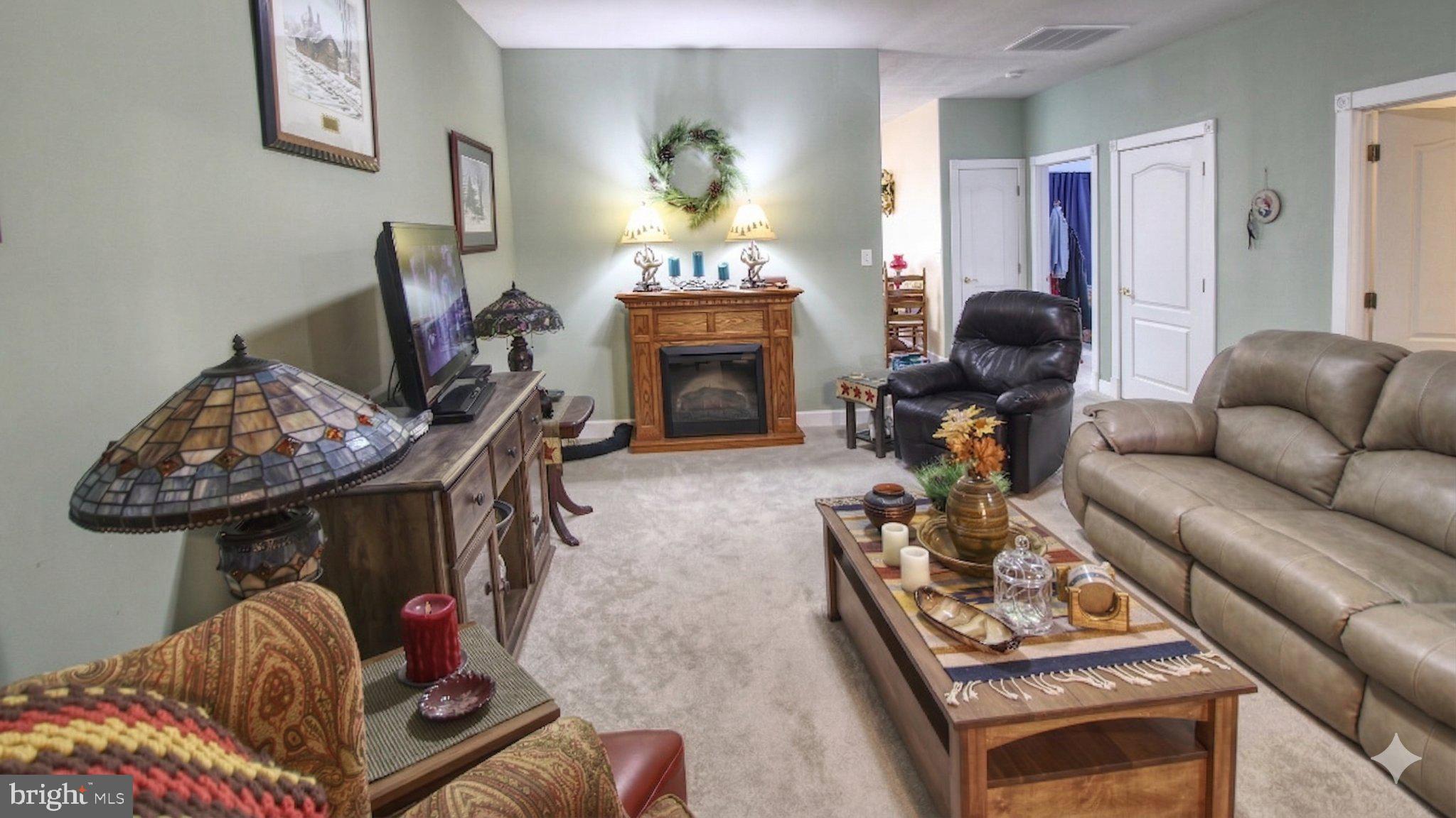 CORTLAND MANOR - Residential