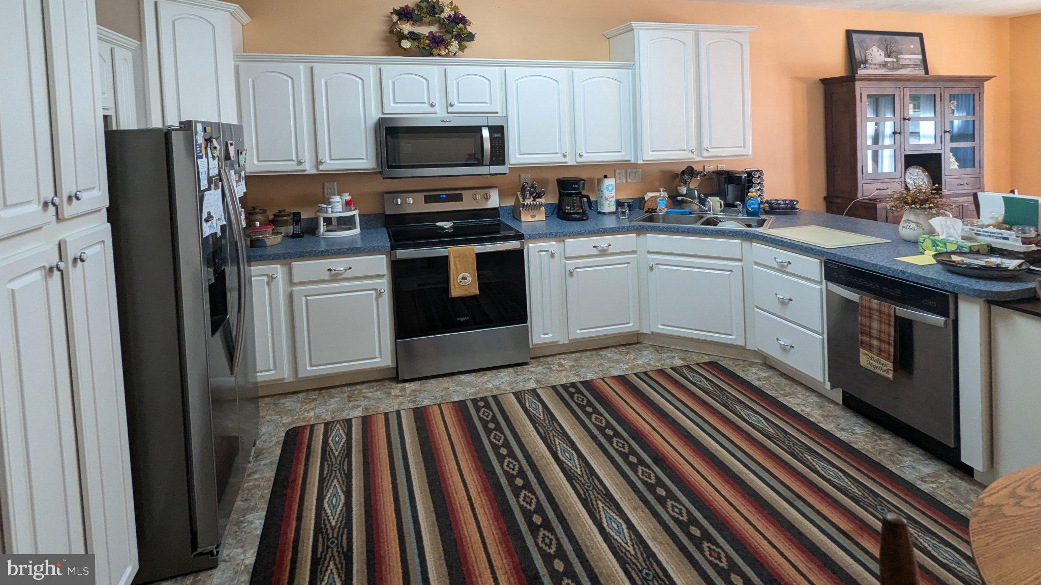 CORTLAND MANOR - Residential