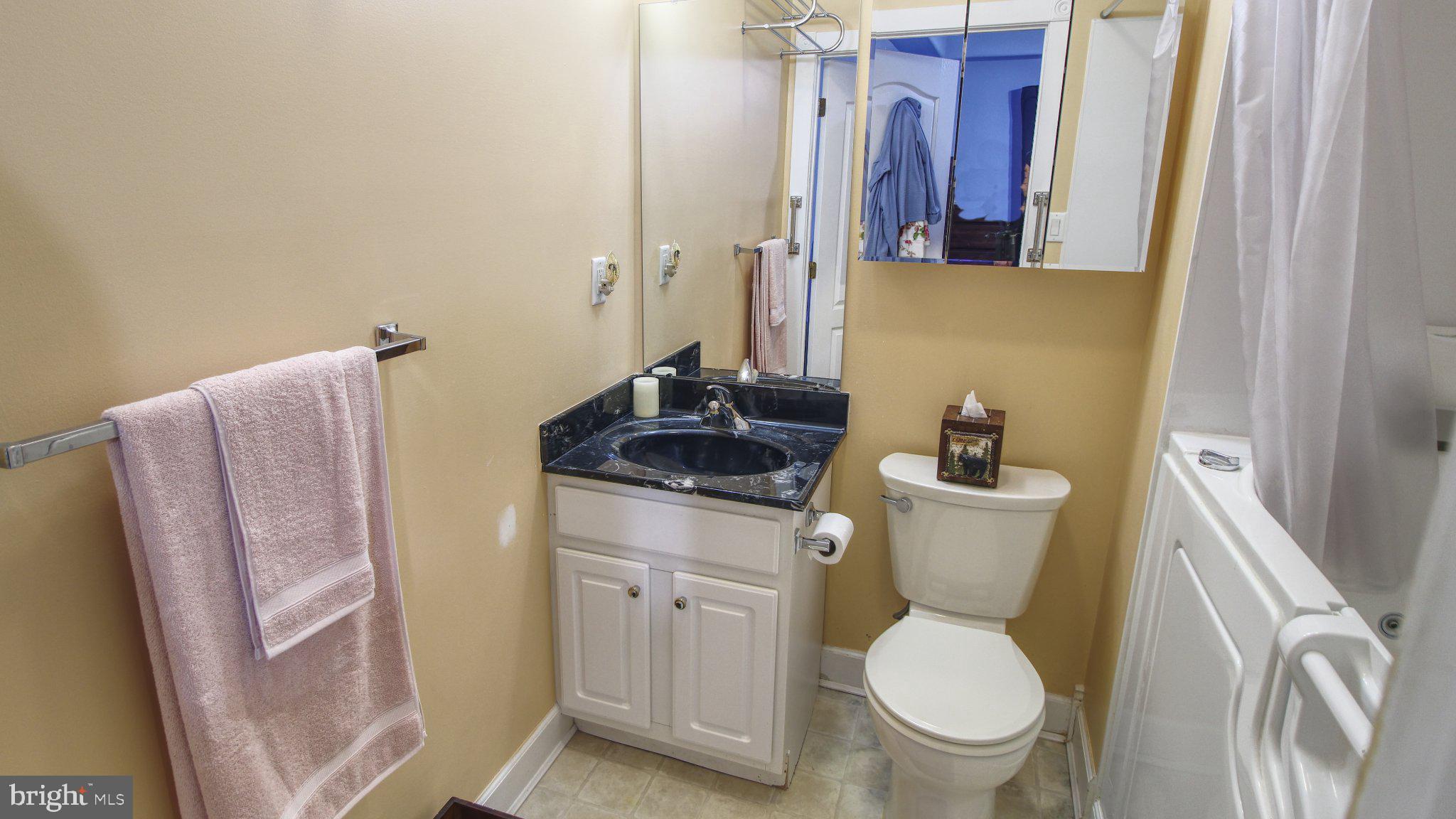 CORTLAND MANOR - Residential