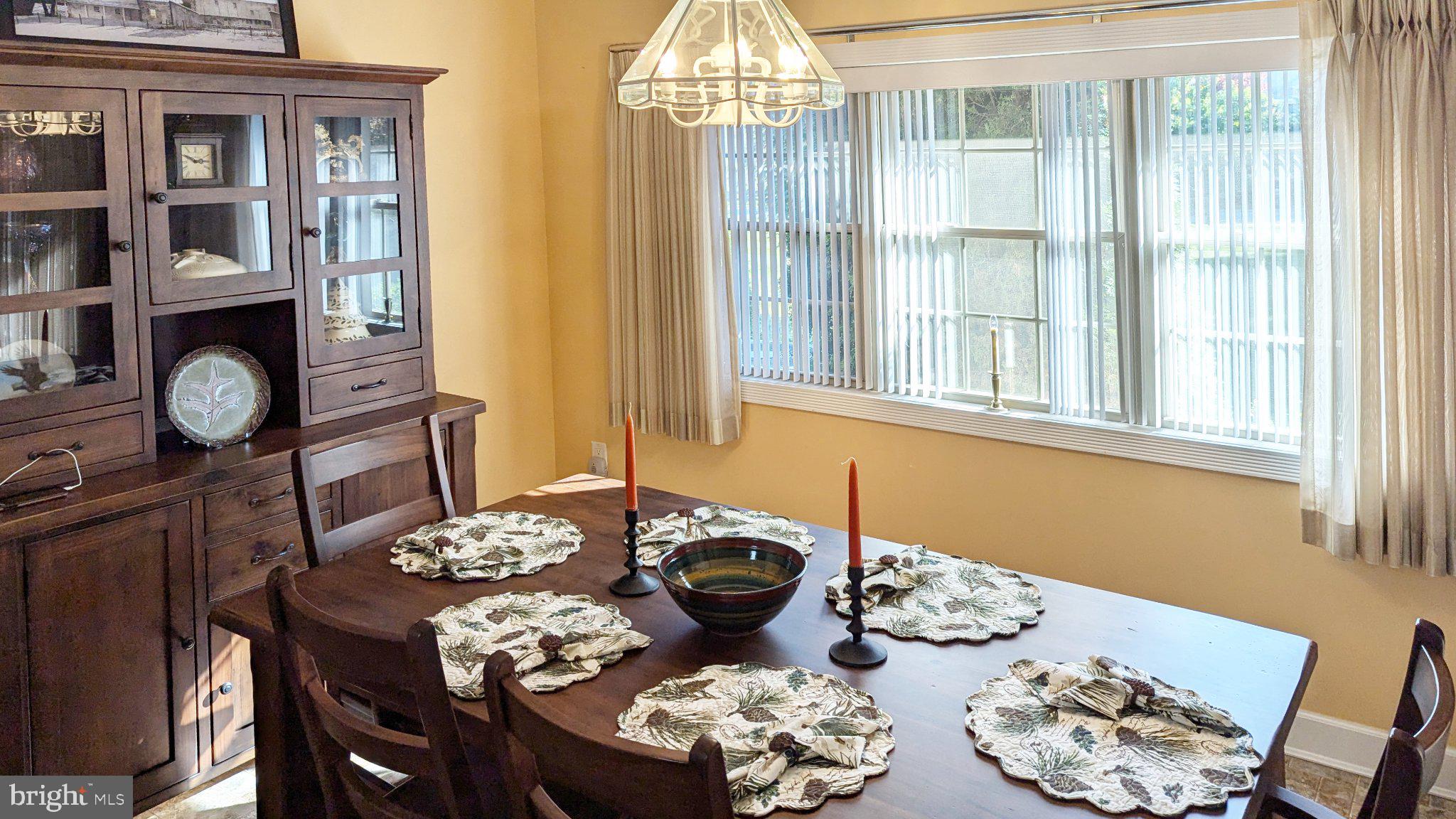 CORTLAND MANOR - Residential