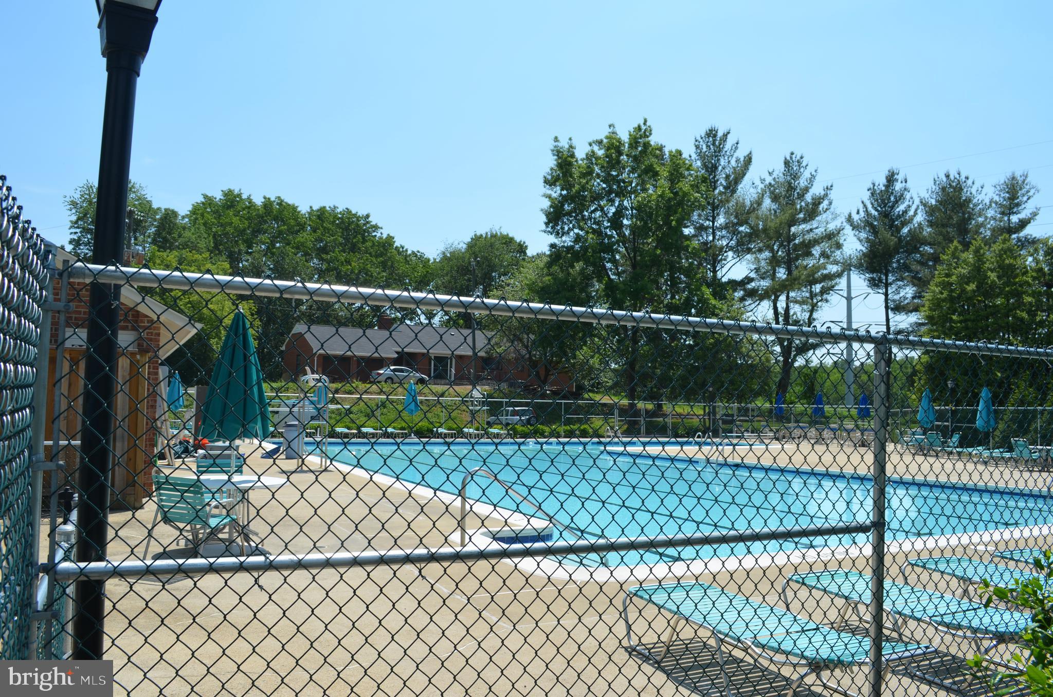 LAFAYETTE VILLAGE - Residential Lease