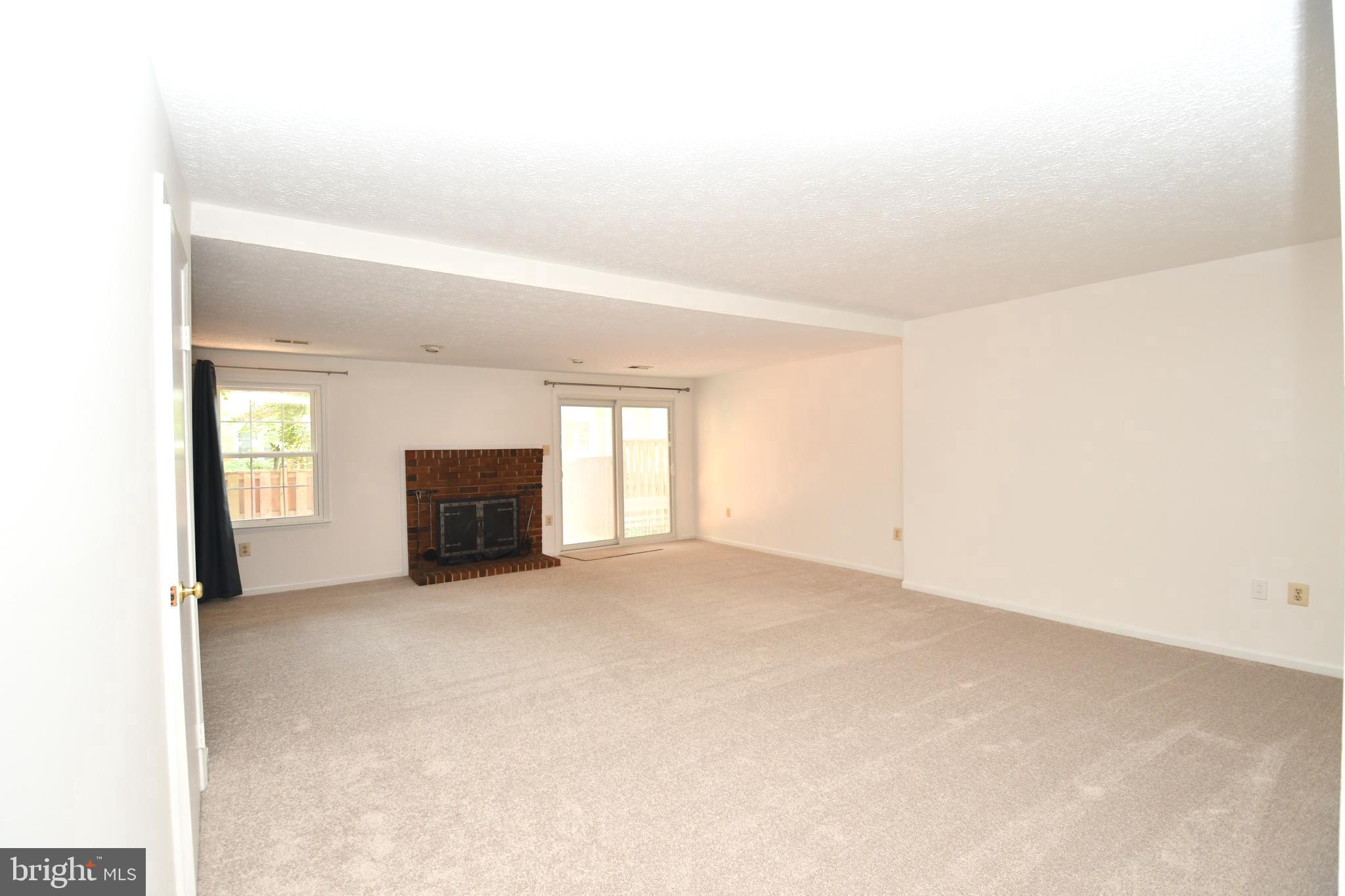 LAFAYETTE VILLAGE - Residential Lease