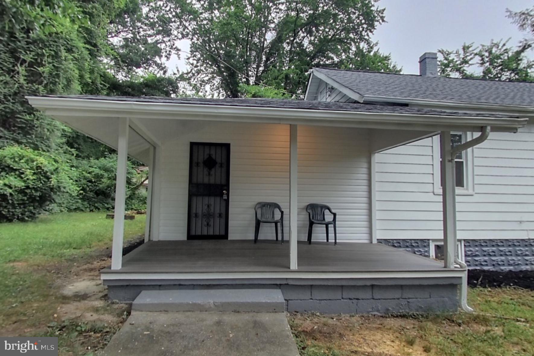 OXON HILL - Residential