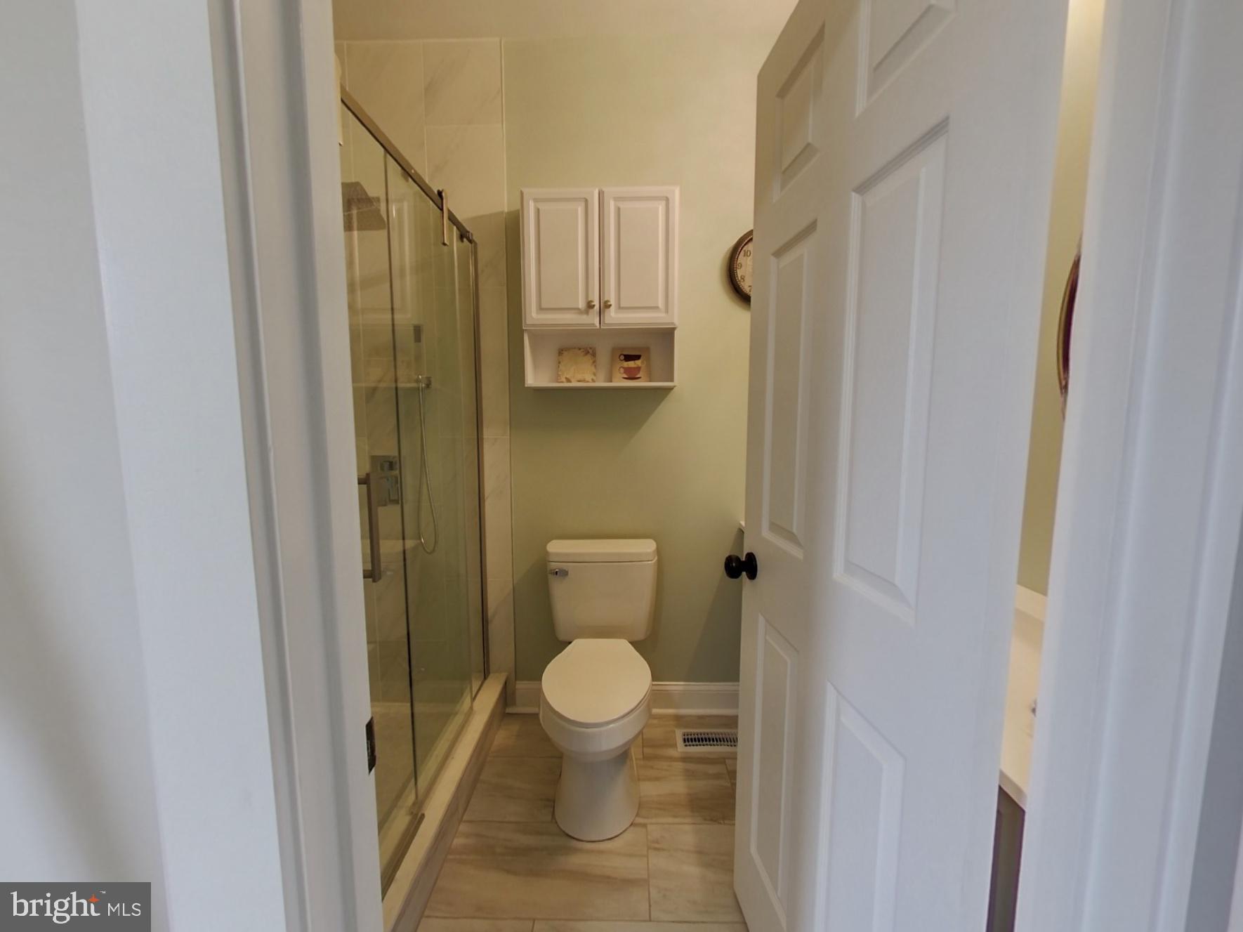 OXON HILL - Residential