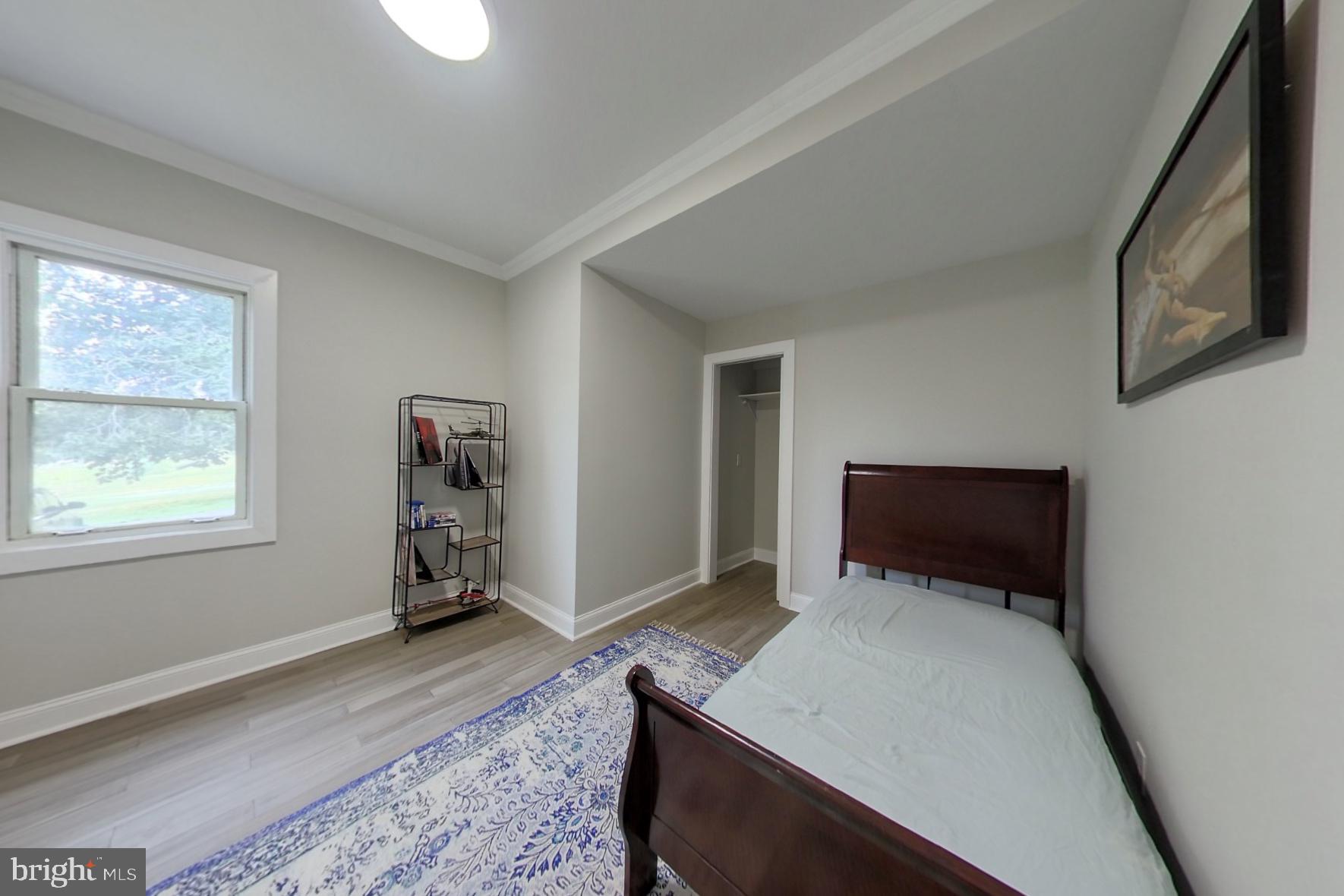 OXON HILL - Residential