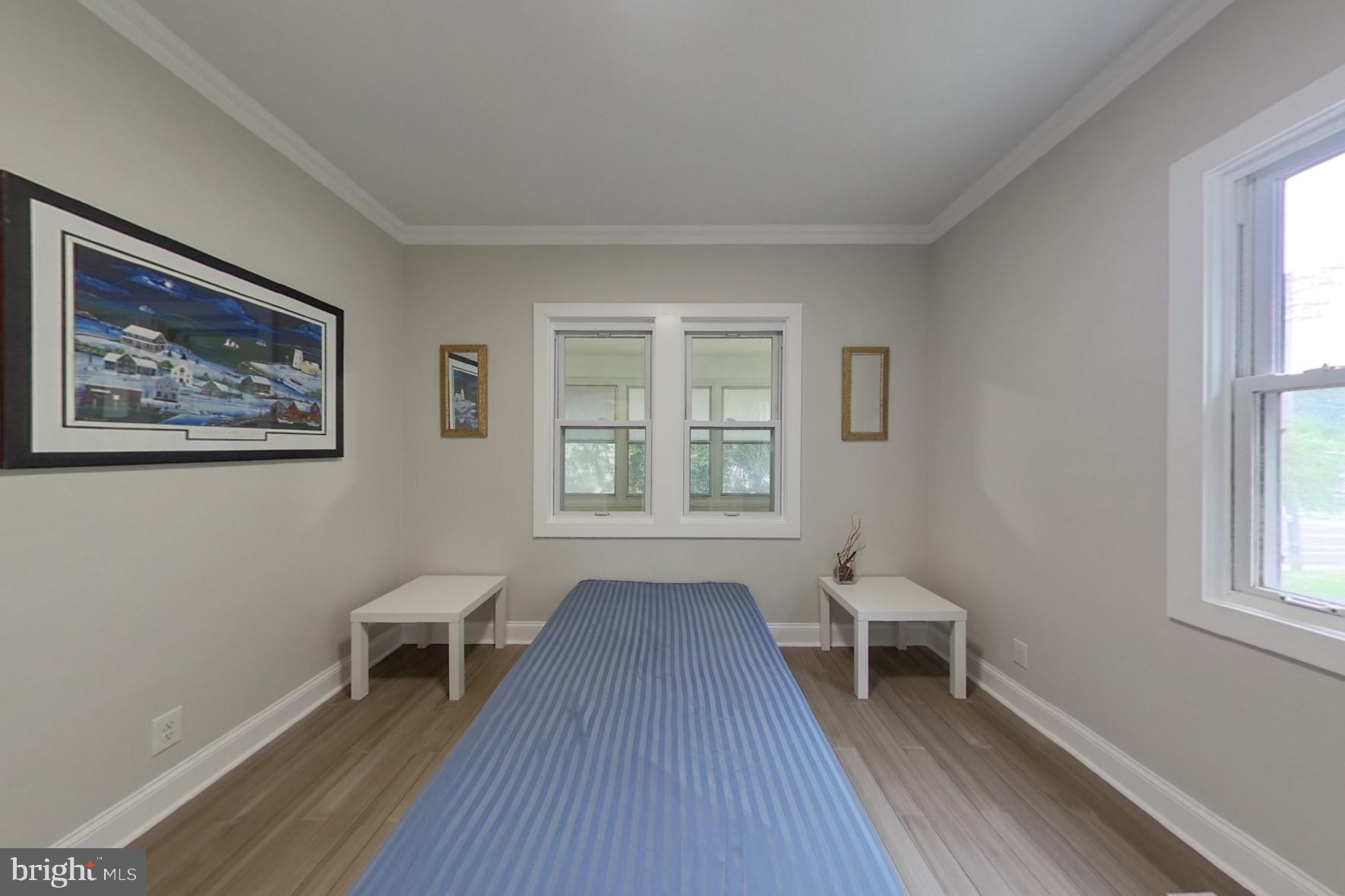 OXON HILL - Residential