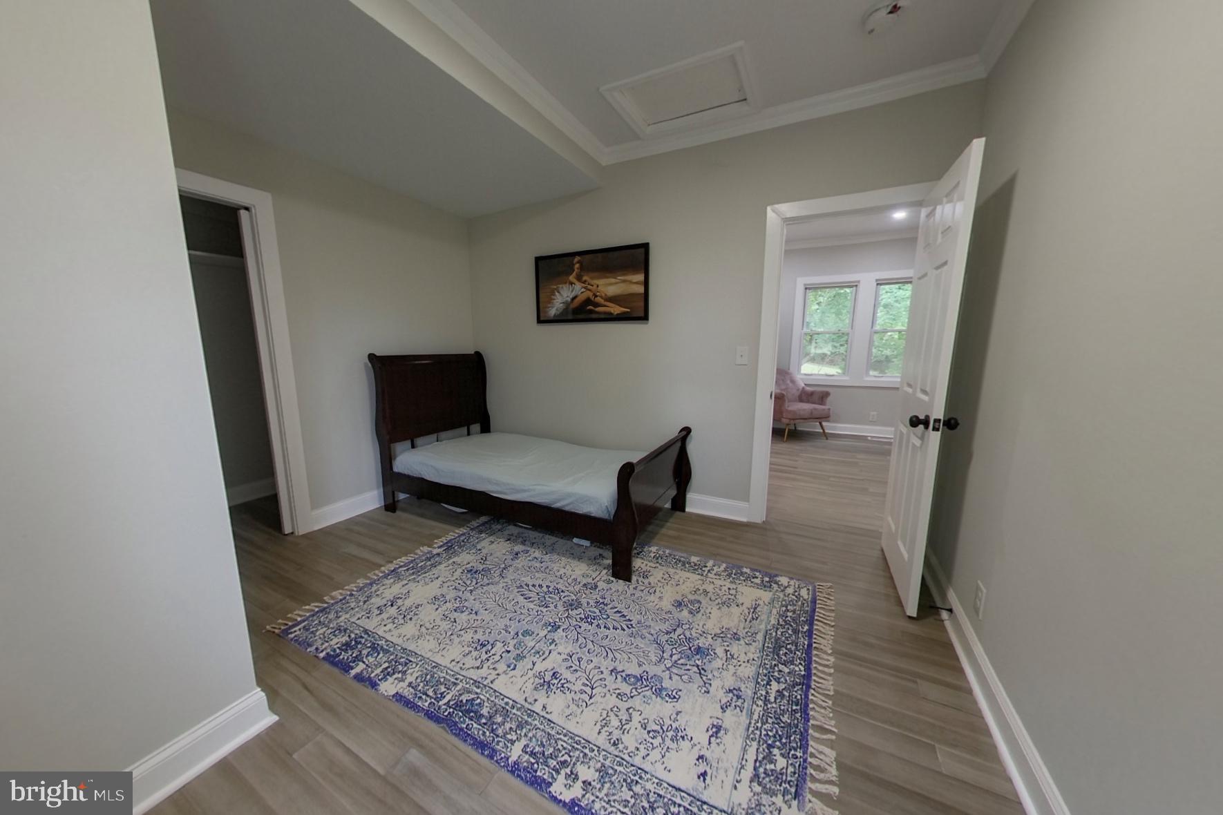 OXON HILL - Residential