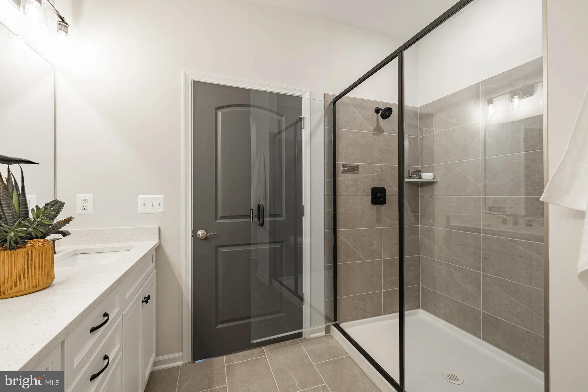 SPRING CREEK - Residential