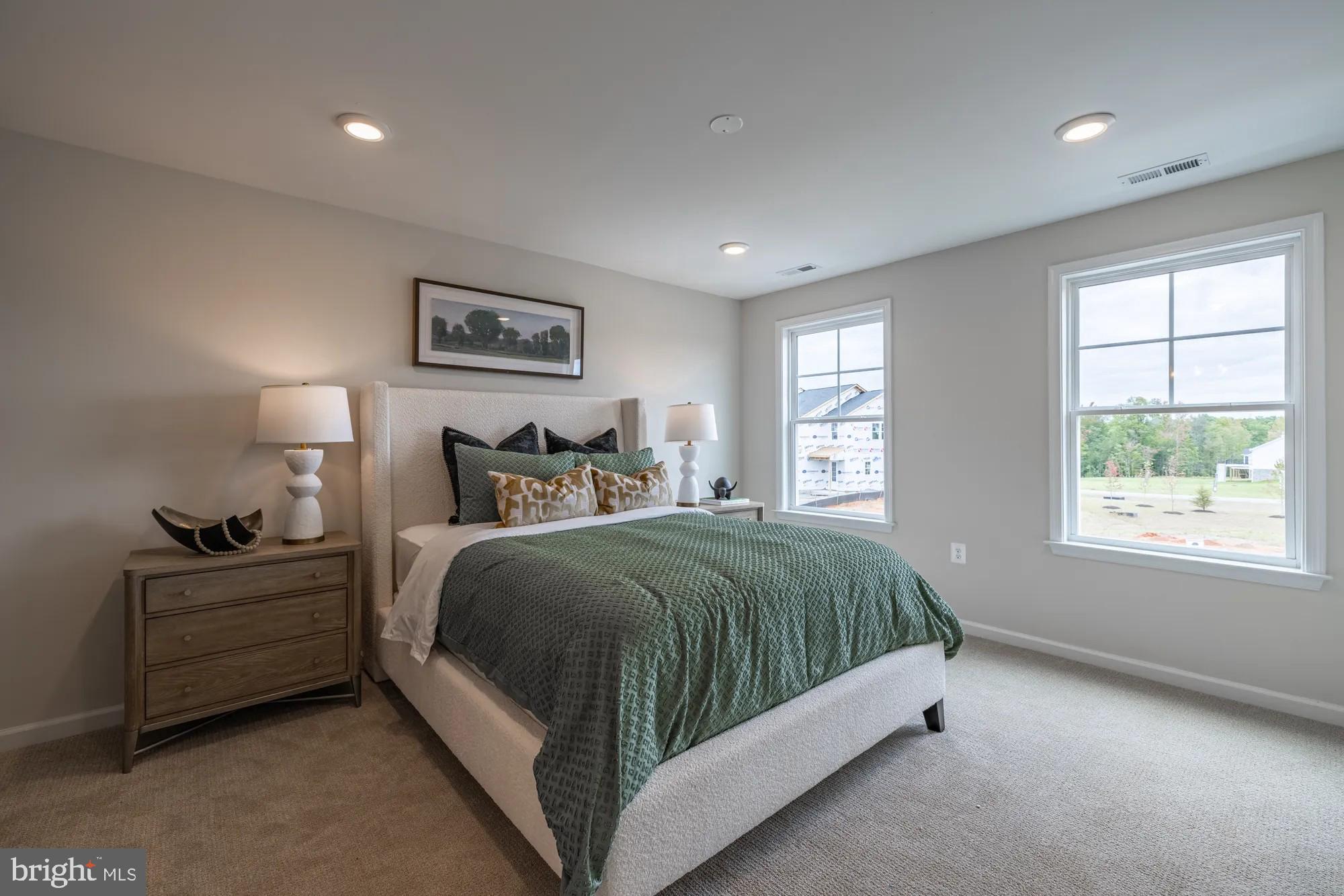 SPRING CREEK - Residential