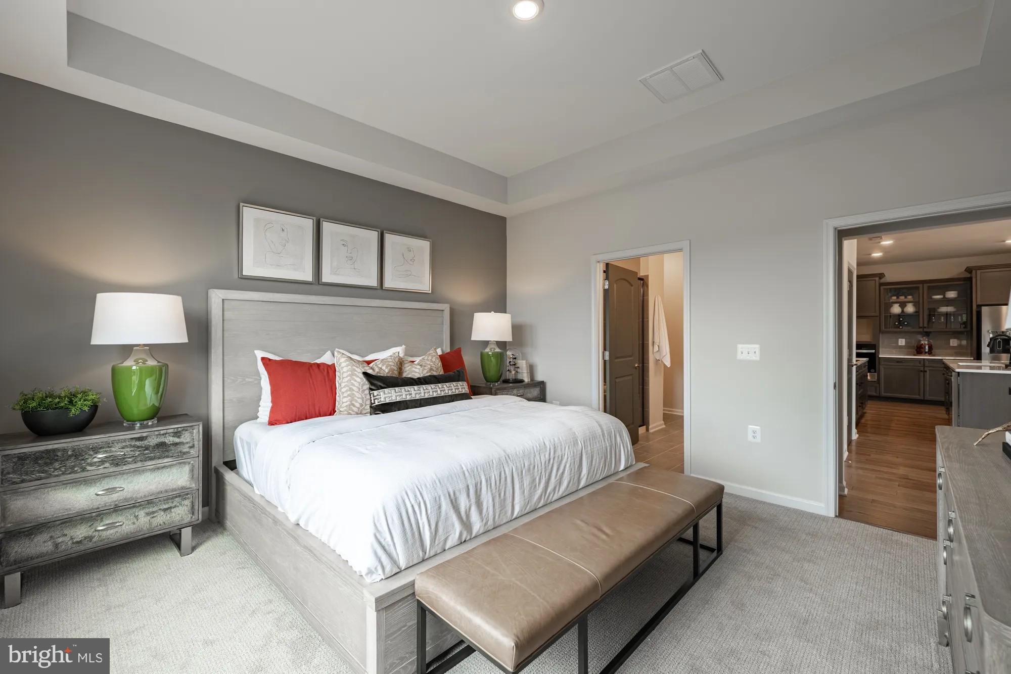 SPRING CREEK - Residential