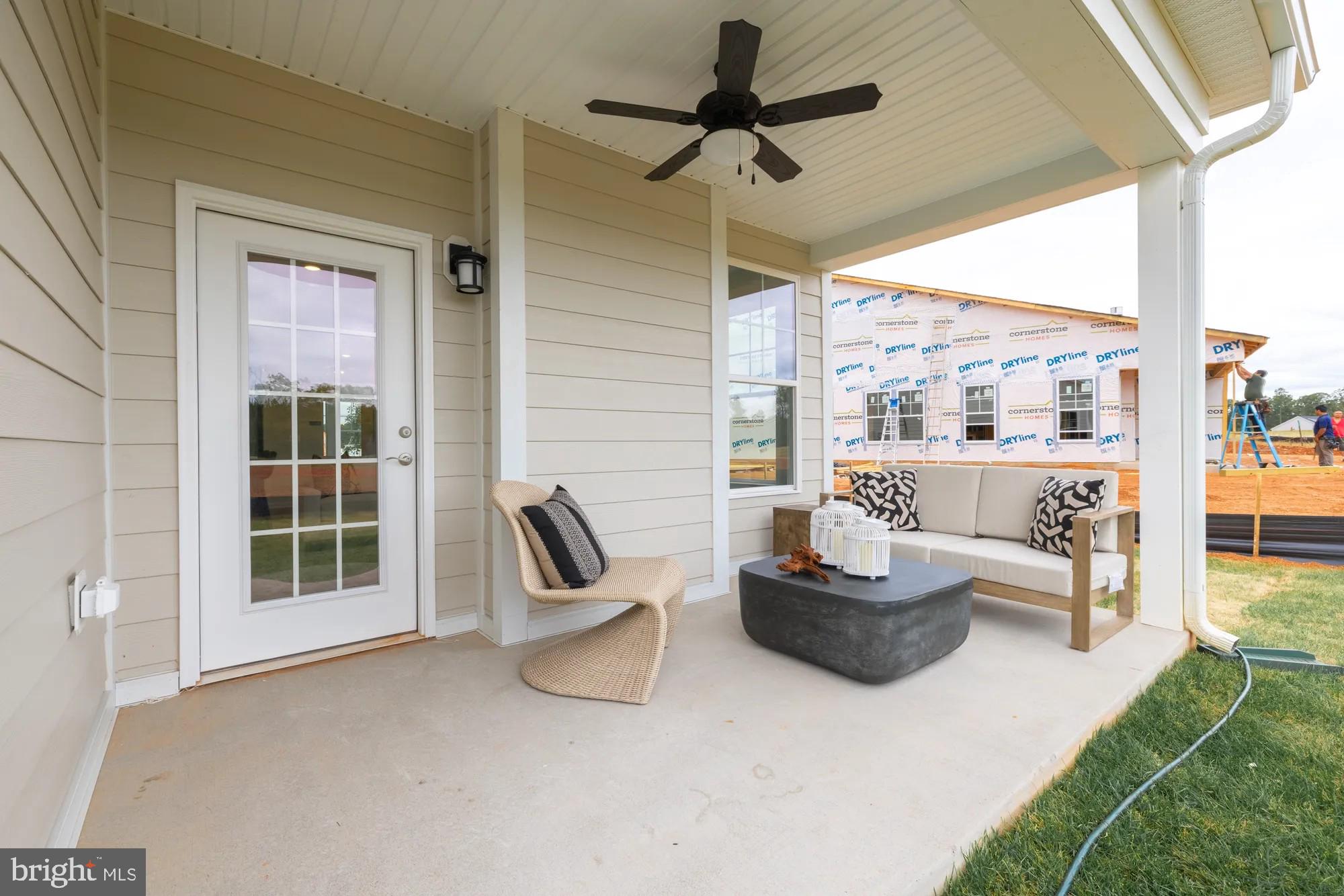 SPRING CREEK - Residential