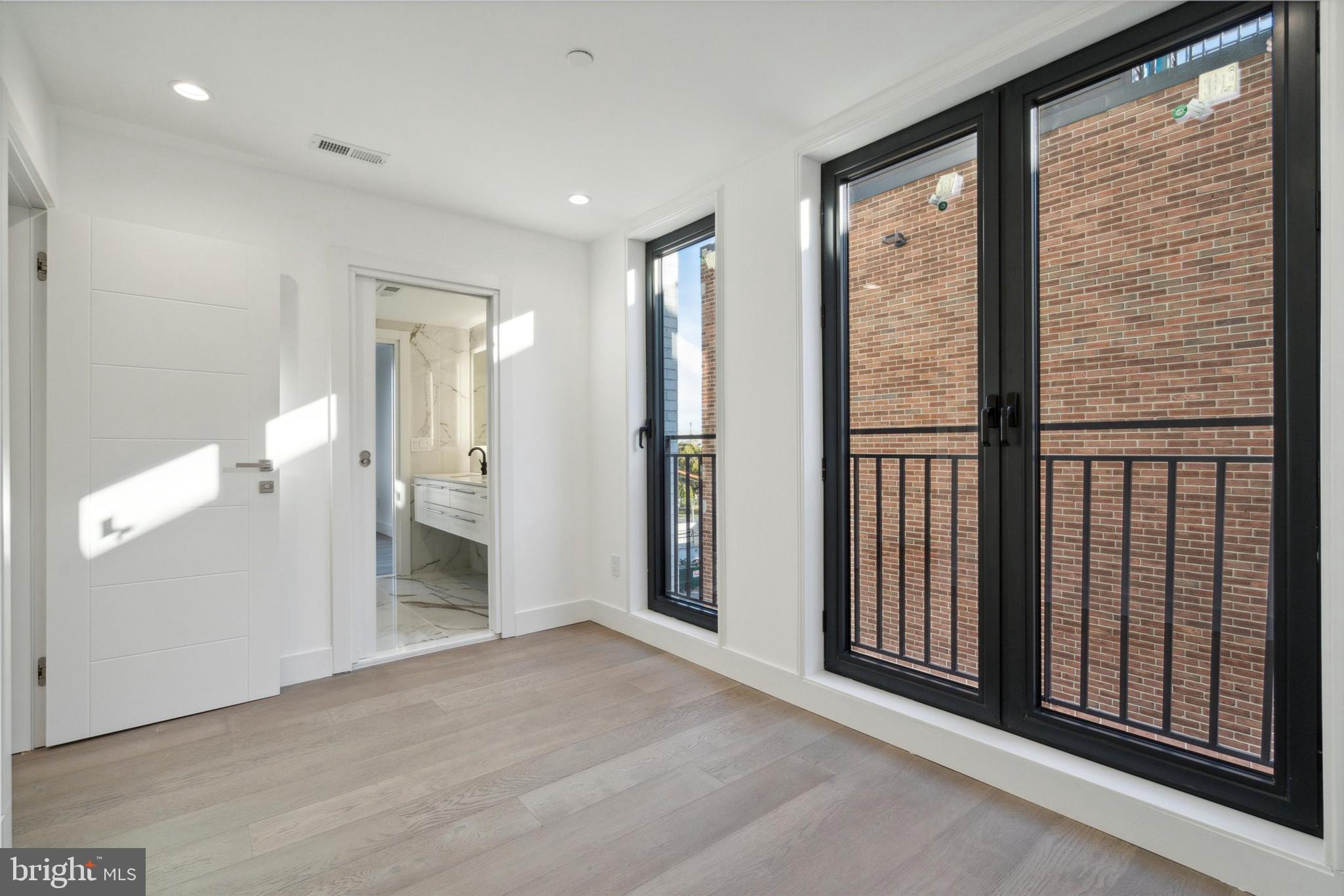 PACKER PARK - Residential