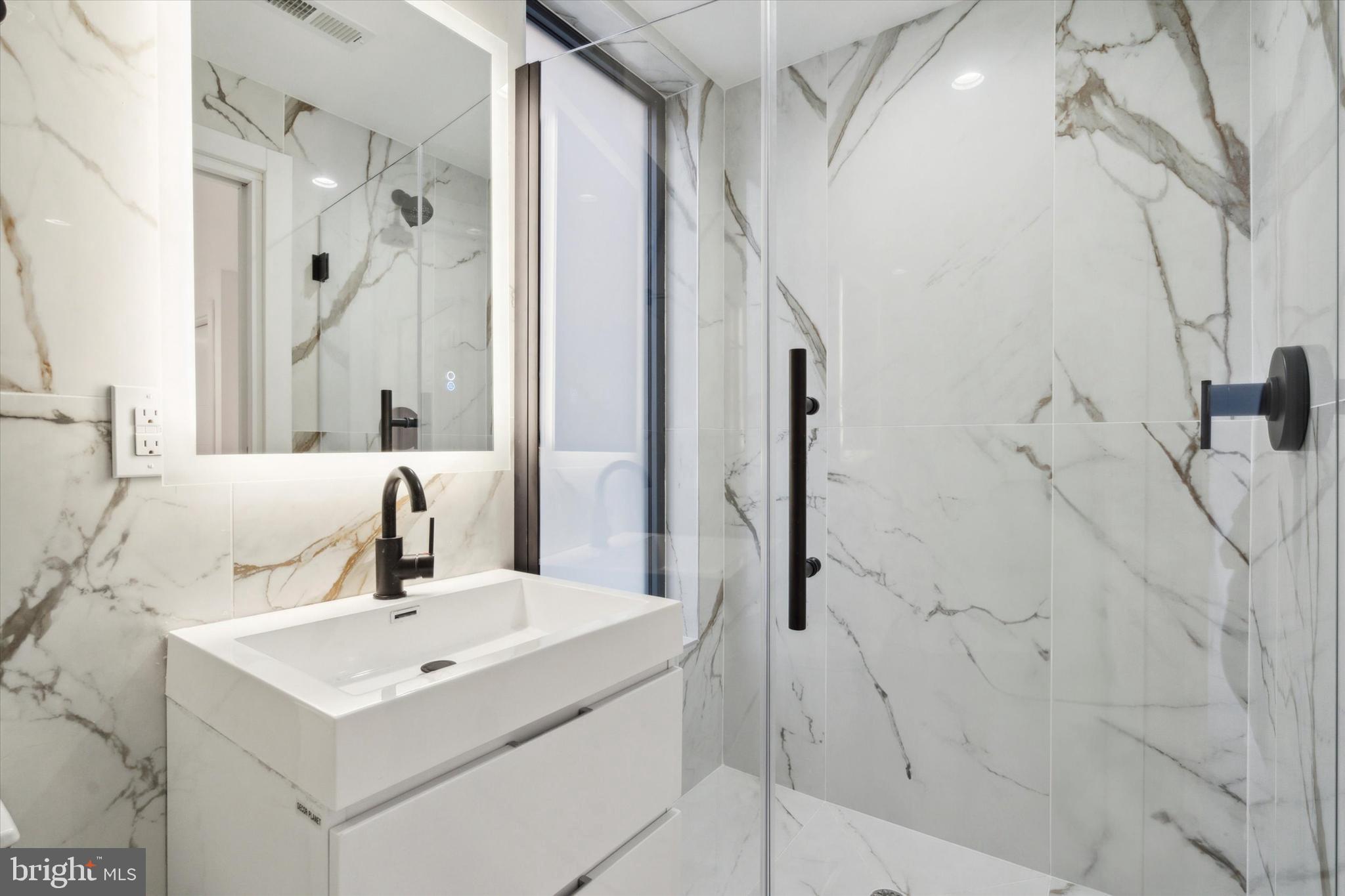 PACKER PARK - Residential