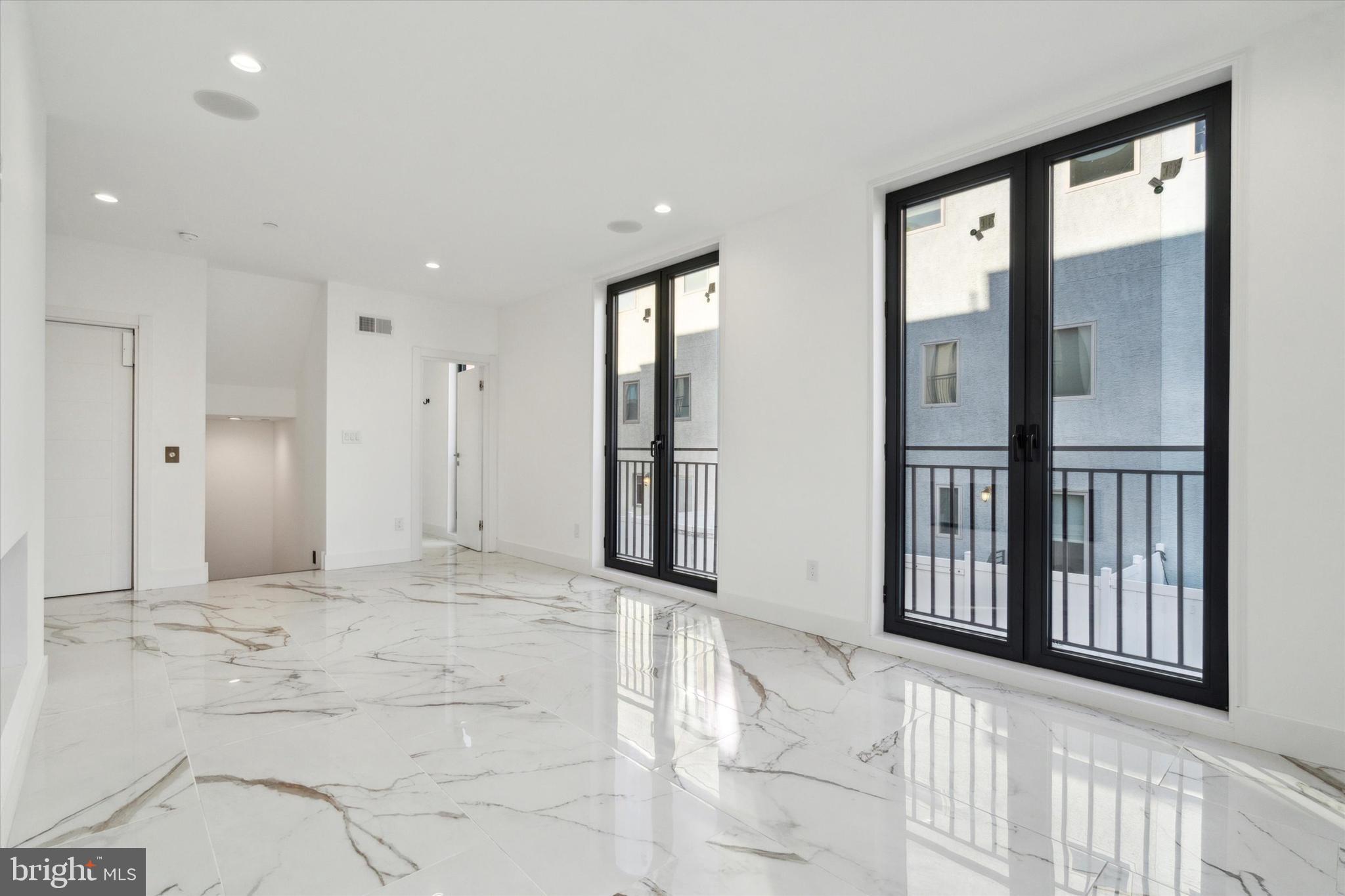 PACKER PARK - Residential