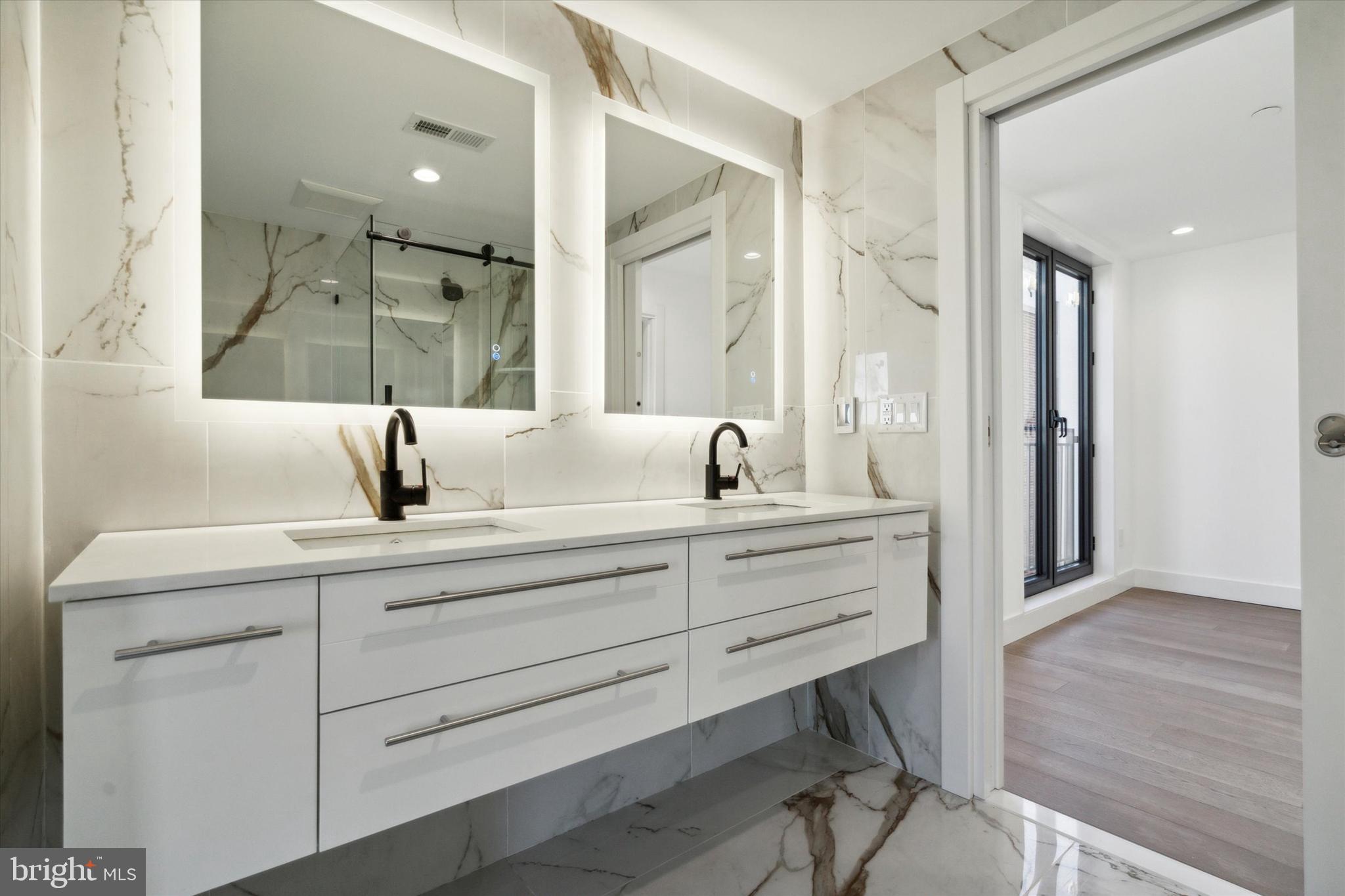 PACKER PARK - Residential