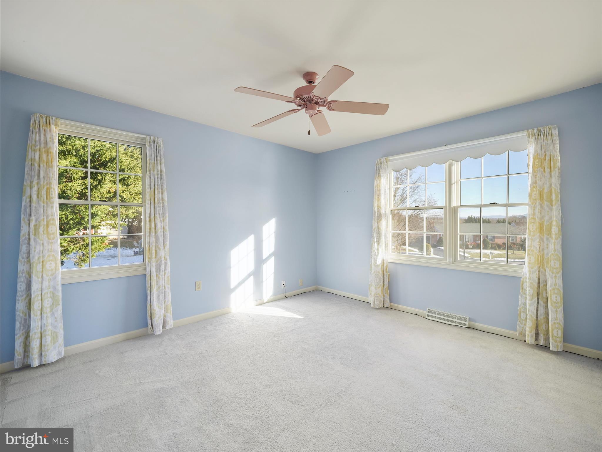 NORTHBROOK ESTATES - Residential