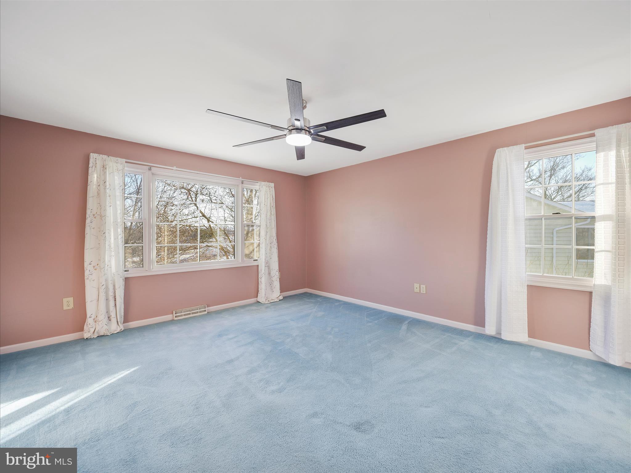 NORTHBROOK ESTATES - Residential