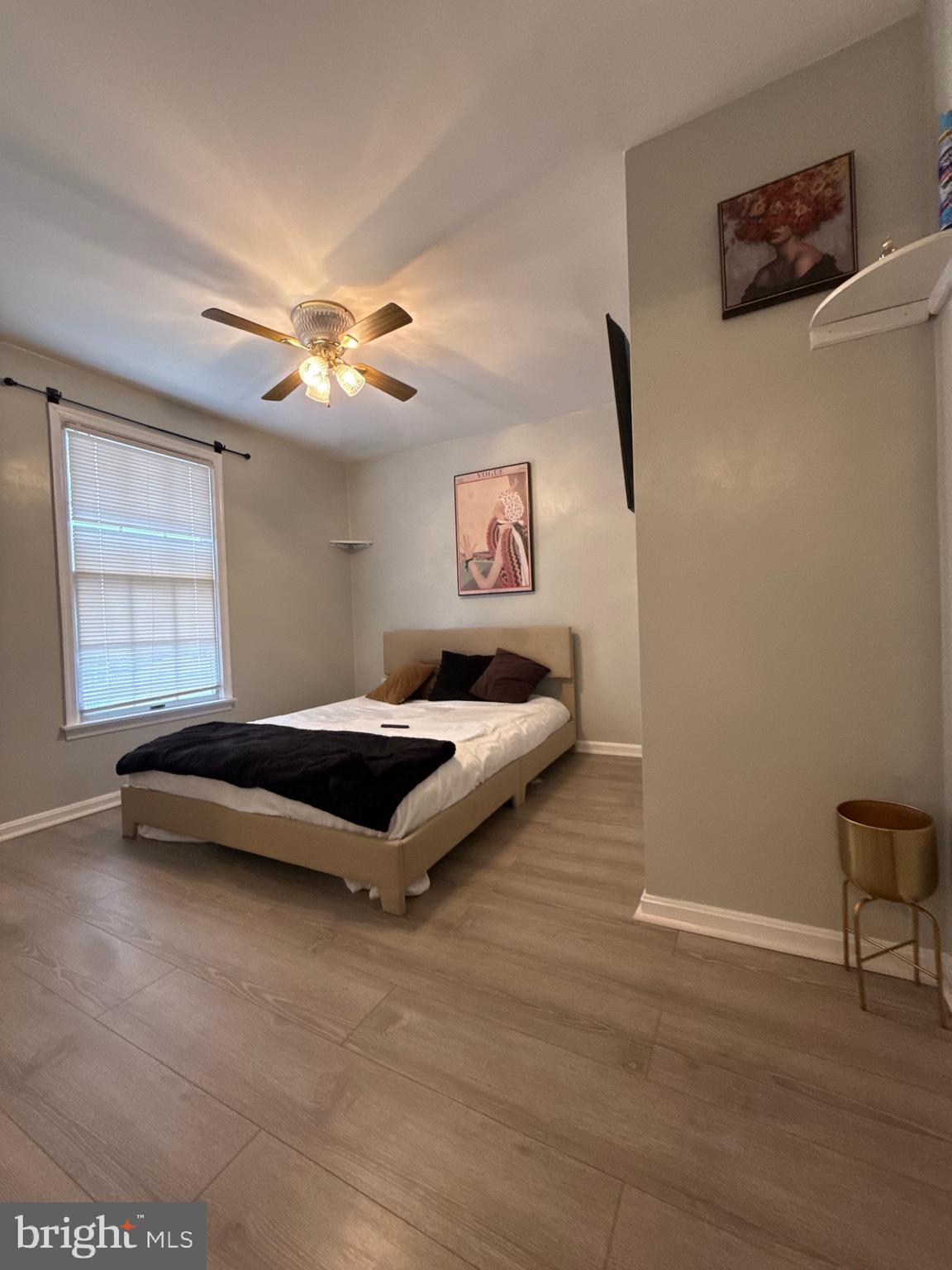 LANDSDOWNE - Residential