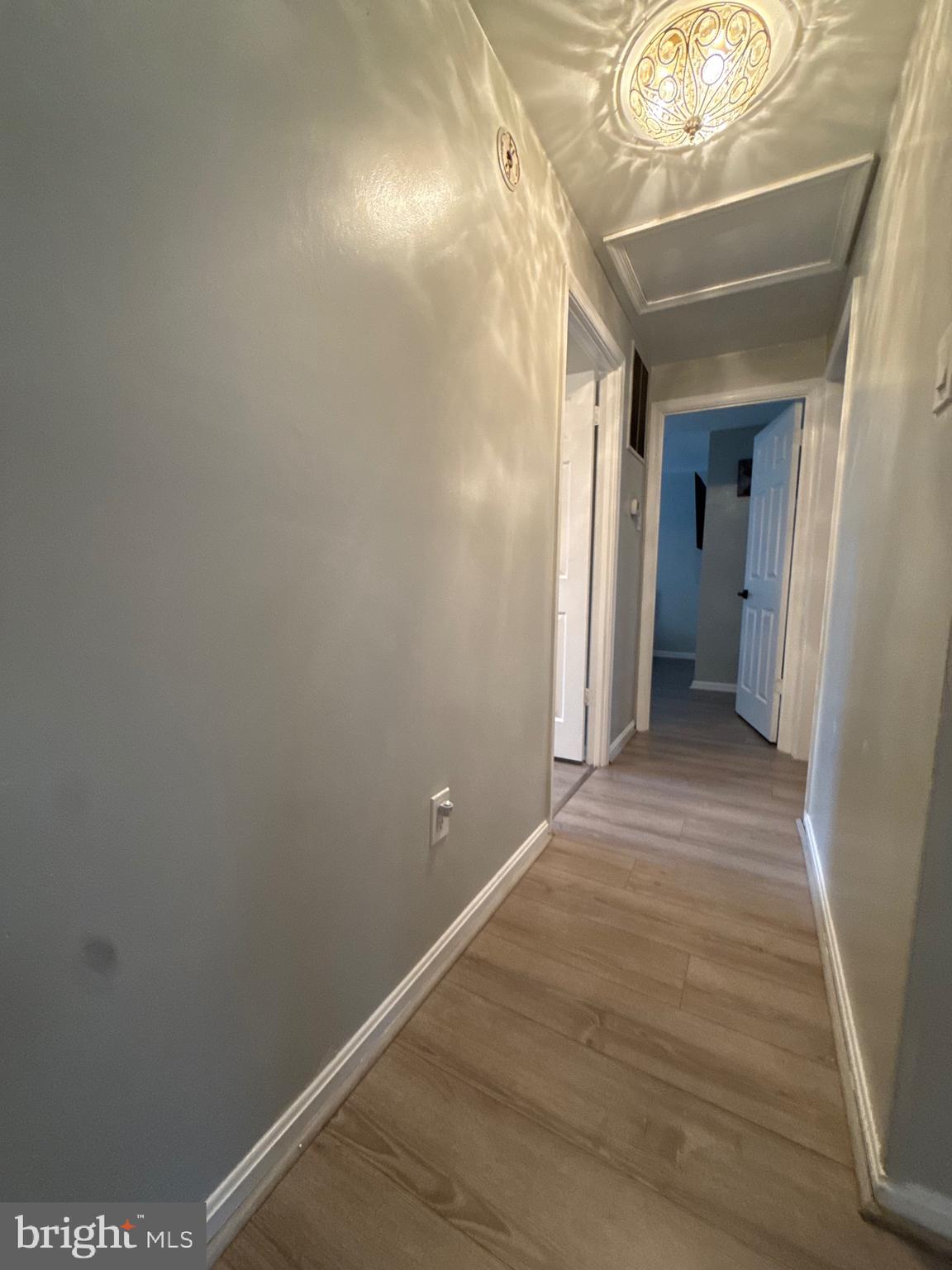 LANDSDOWNE - Residential