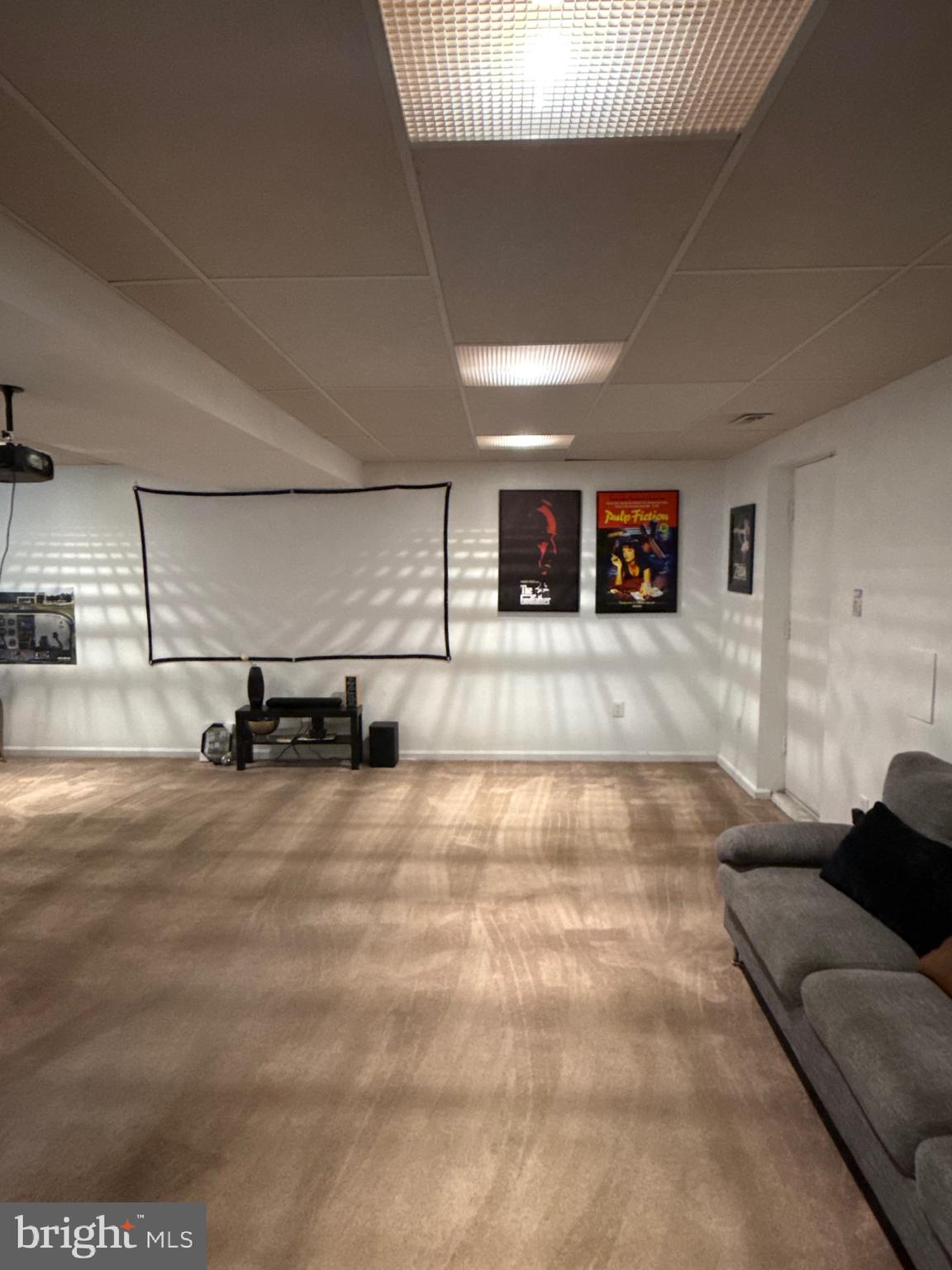 LANDSDOWNE - Residential