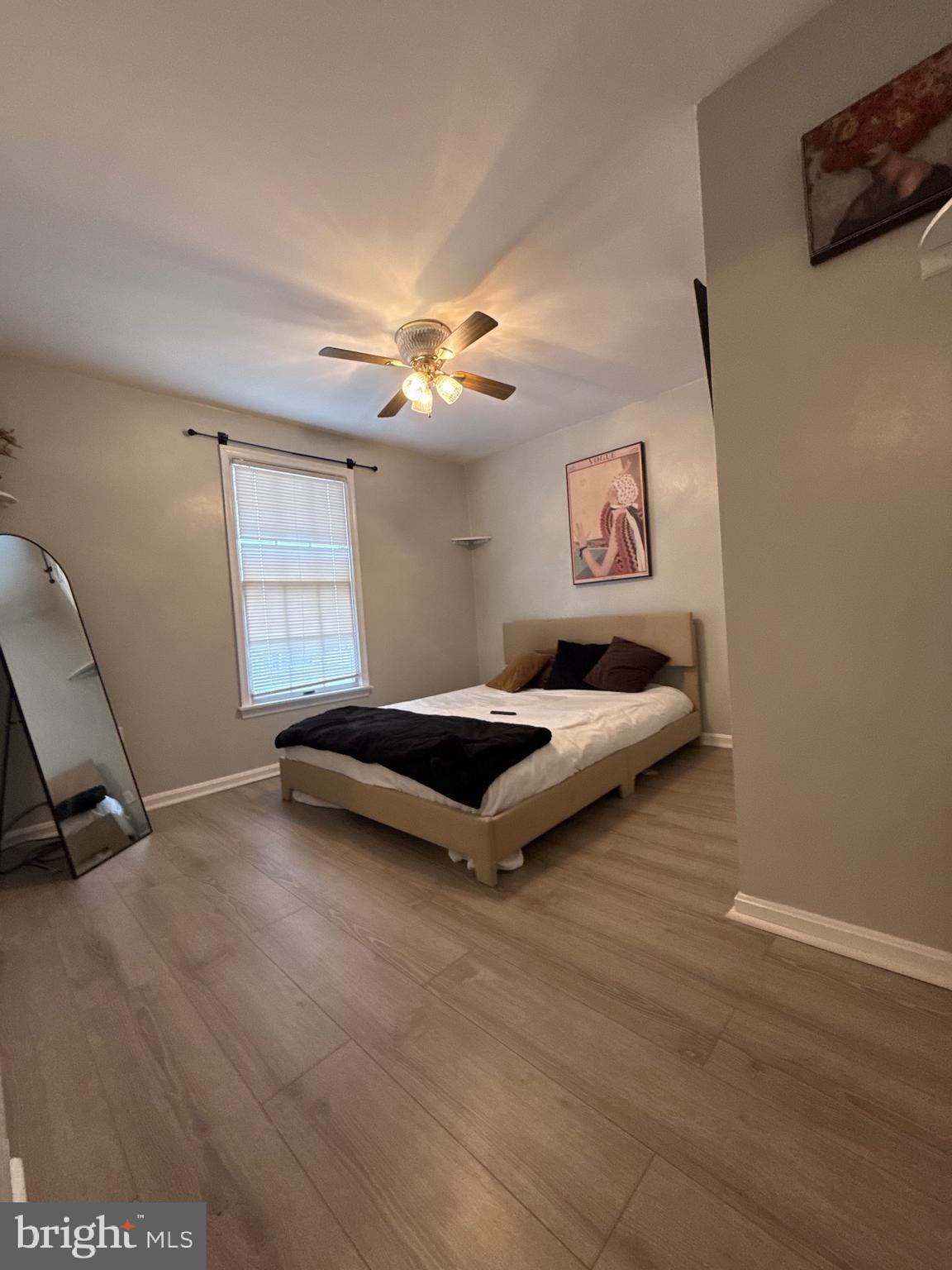 LANDSDOWNE - Residential