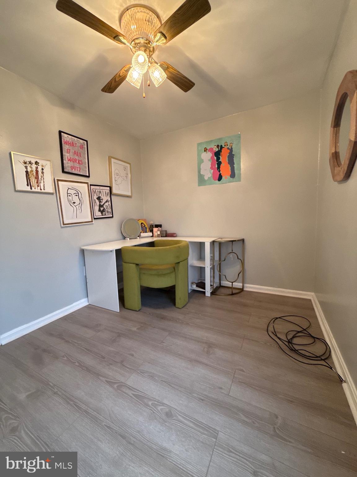 LANDSDOWNE - Residential