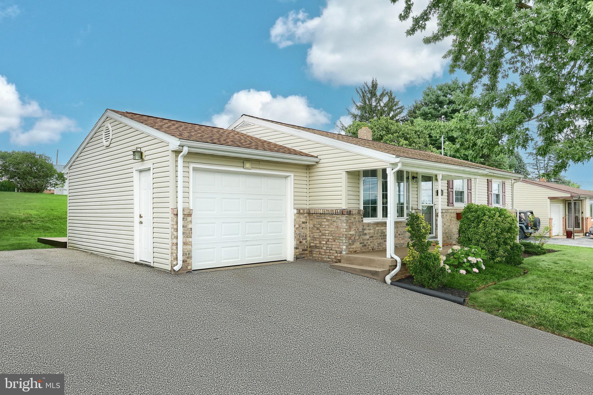 2569 EMIG MILL ROAD