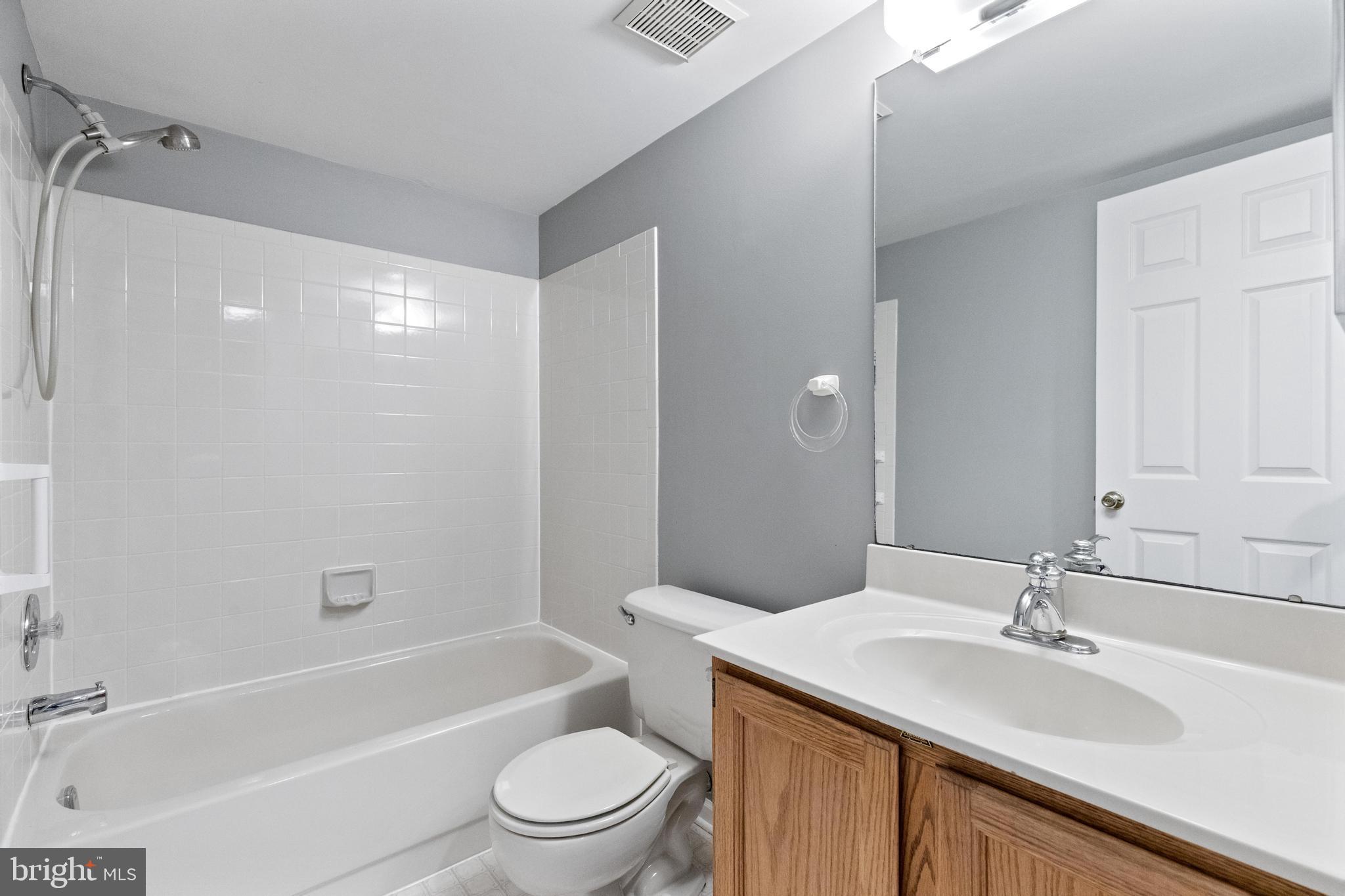 TAPESTRY - Residential Lease