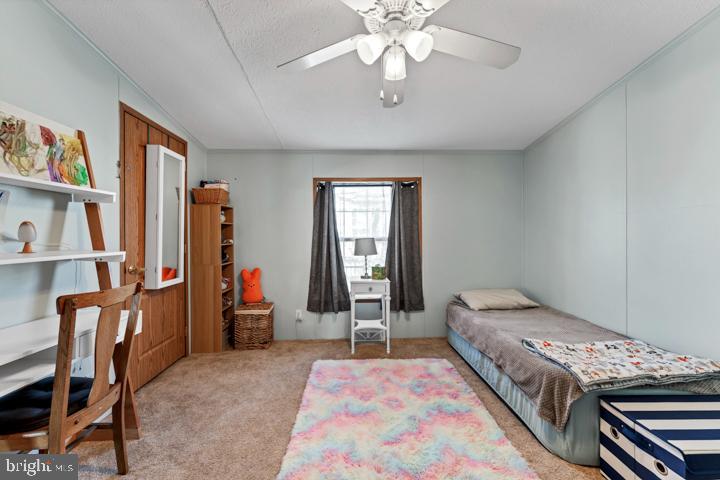 BRENTWOOD MANOR - Residential