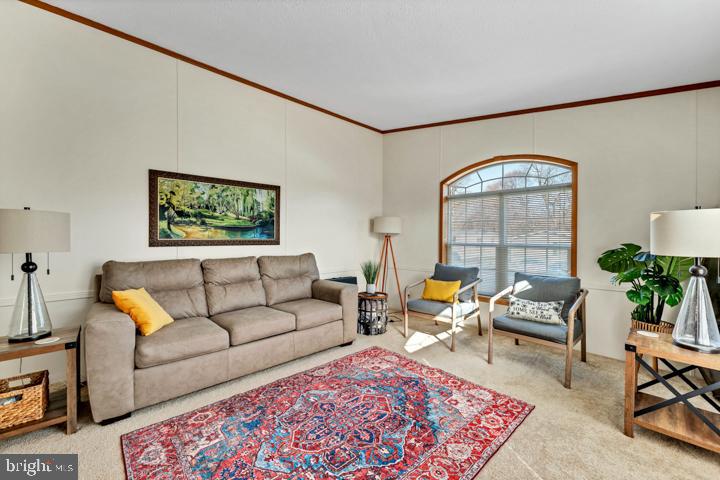 BRENTWOOD MANOR - Residential