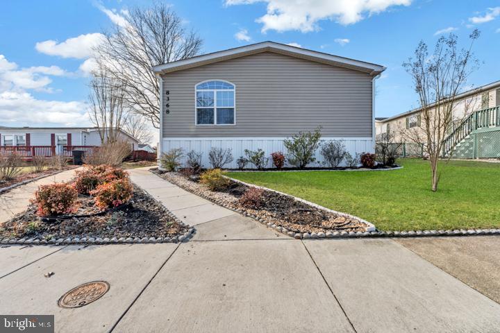 BRENTWOOD MANOR - Residential