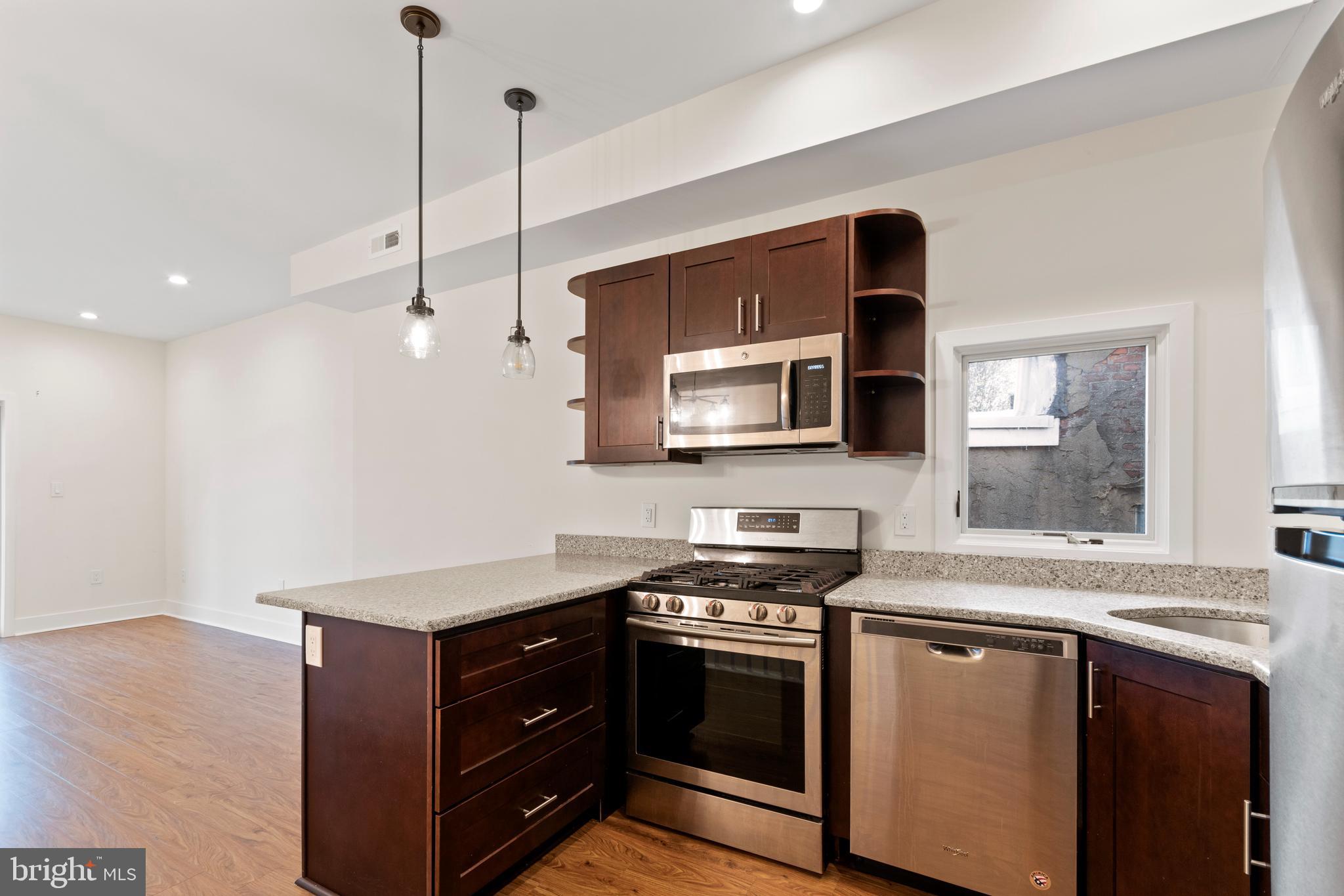 GRADUATE HOSPITAL - Residential Lease